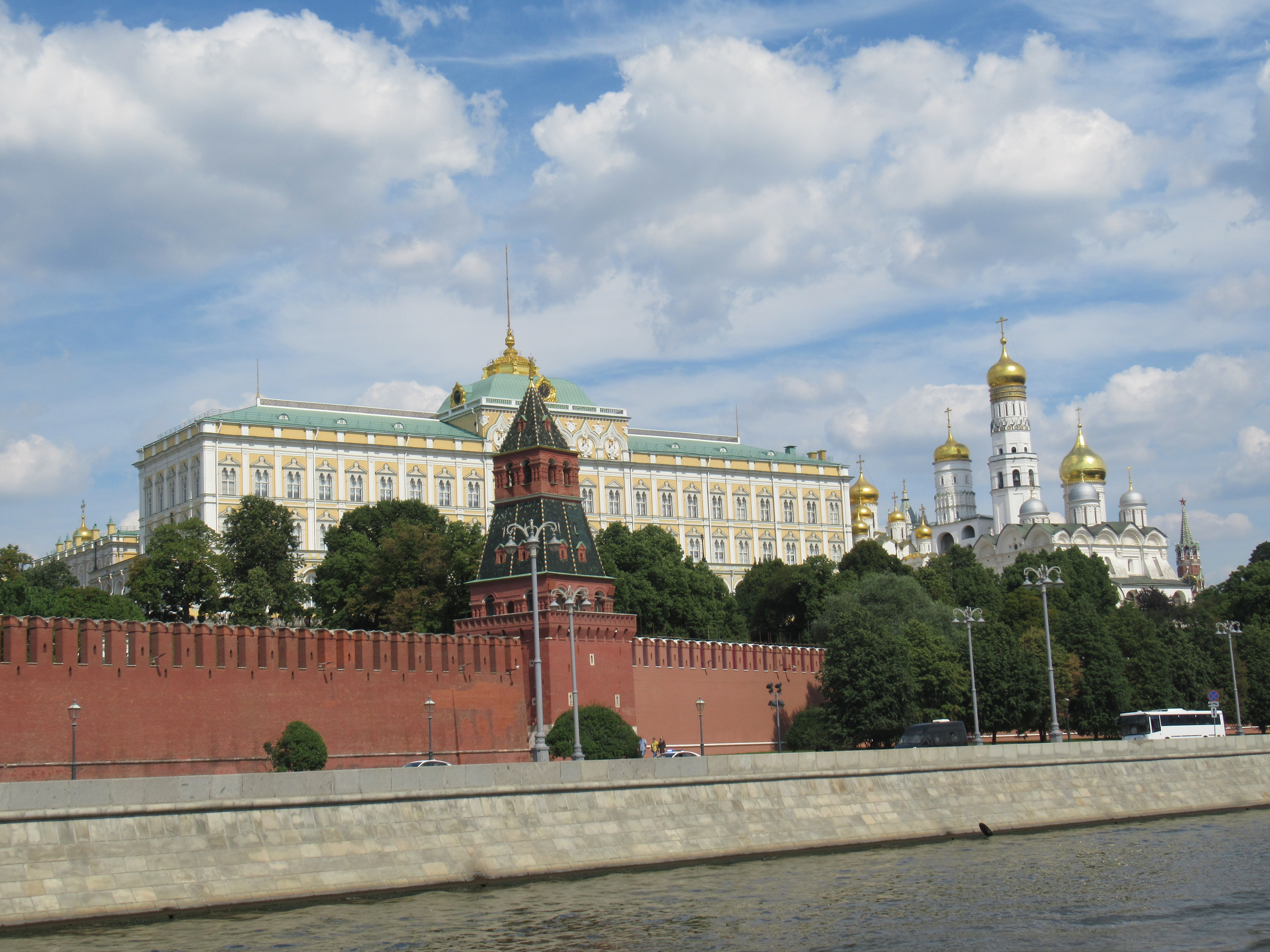 День кремля. Город Москва. С днем города Москва. День города Москвы фото. Новая Москва фото.