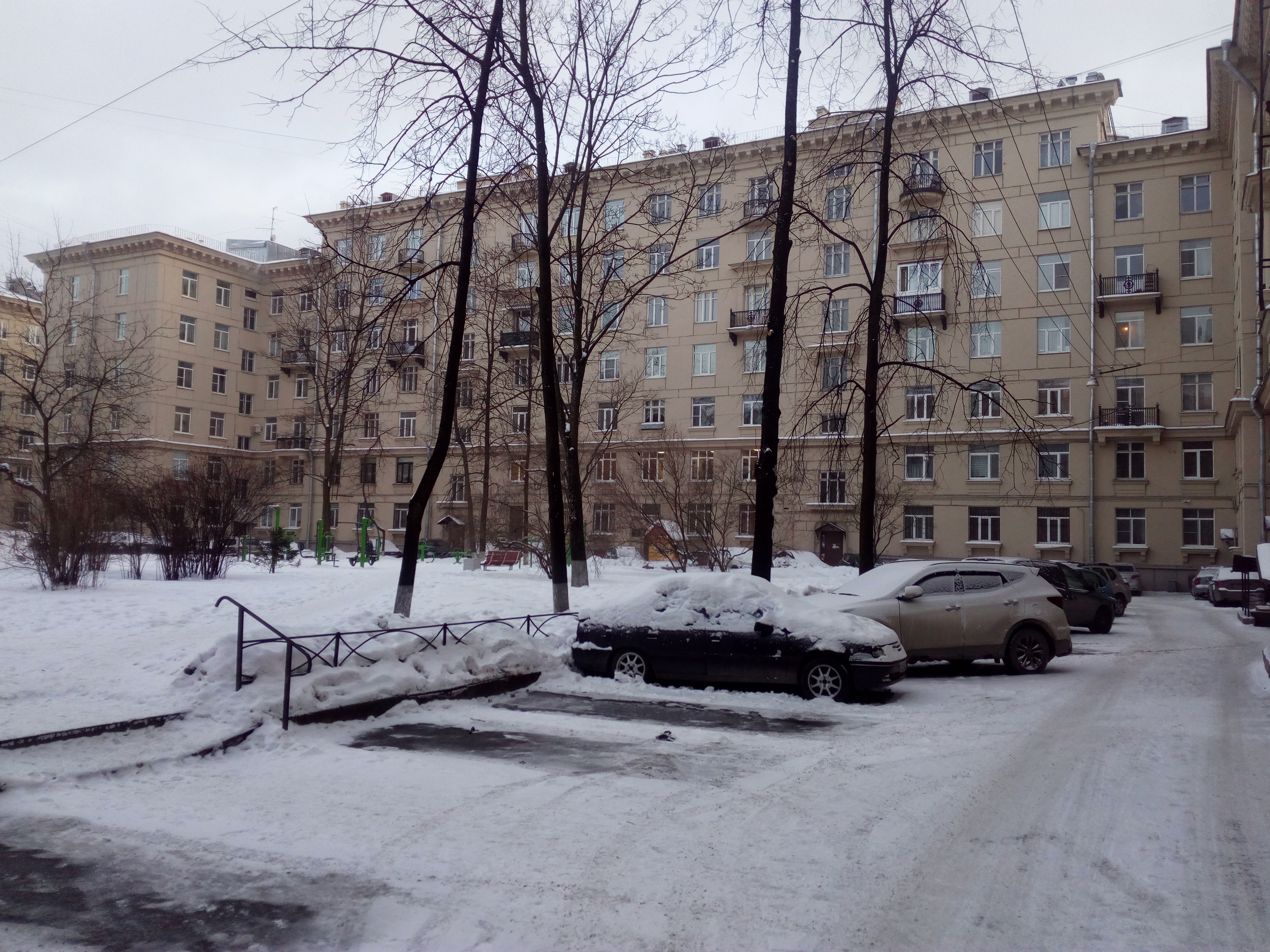 ул. Решетникова 9