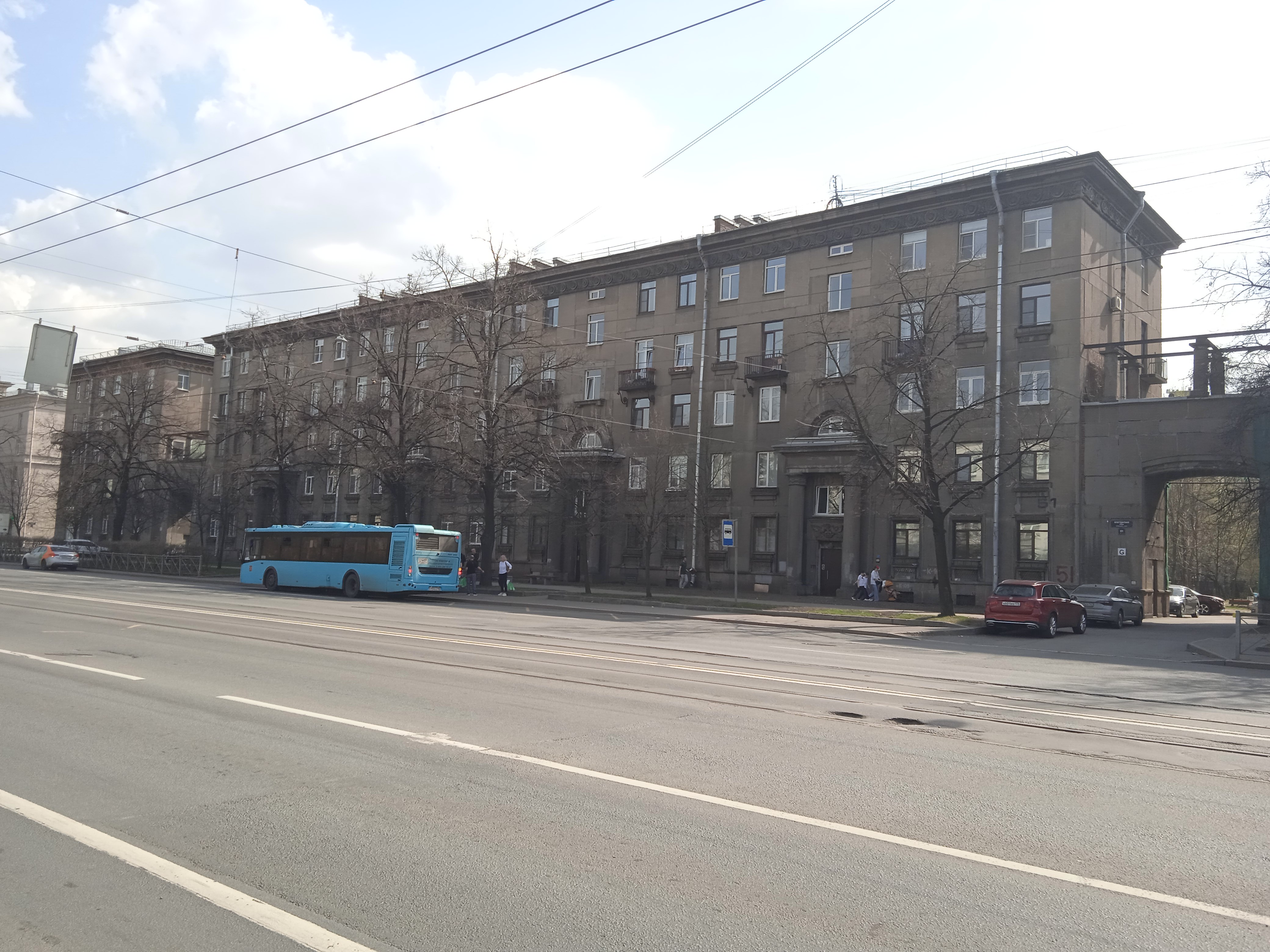Благодатная ул. 51