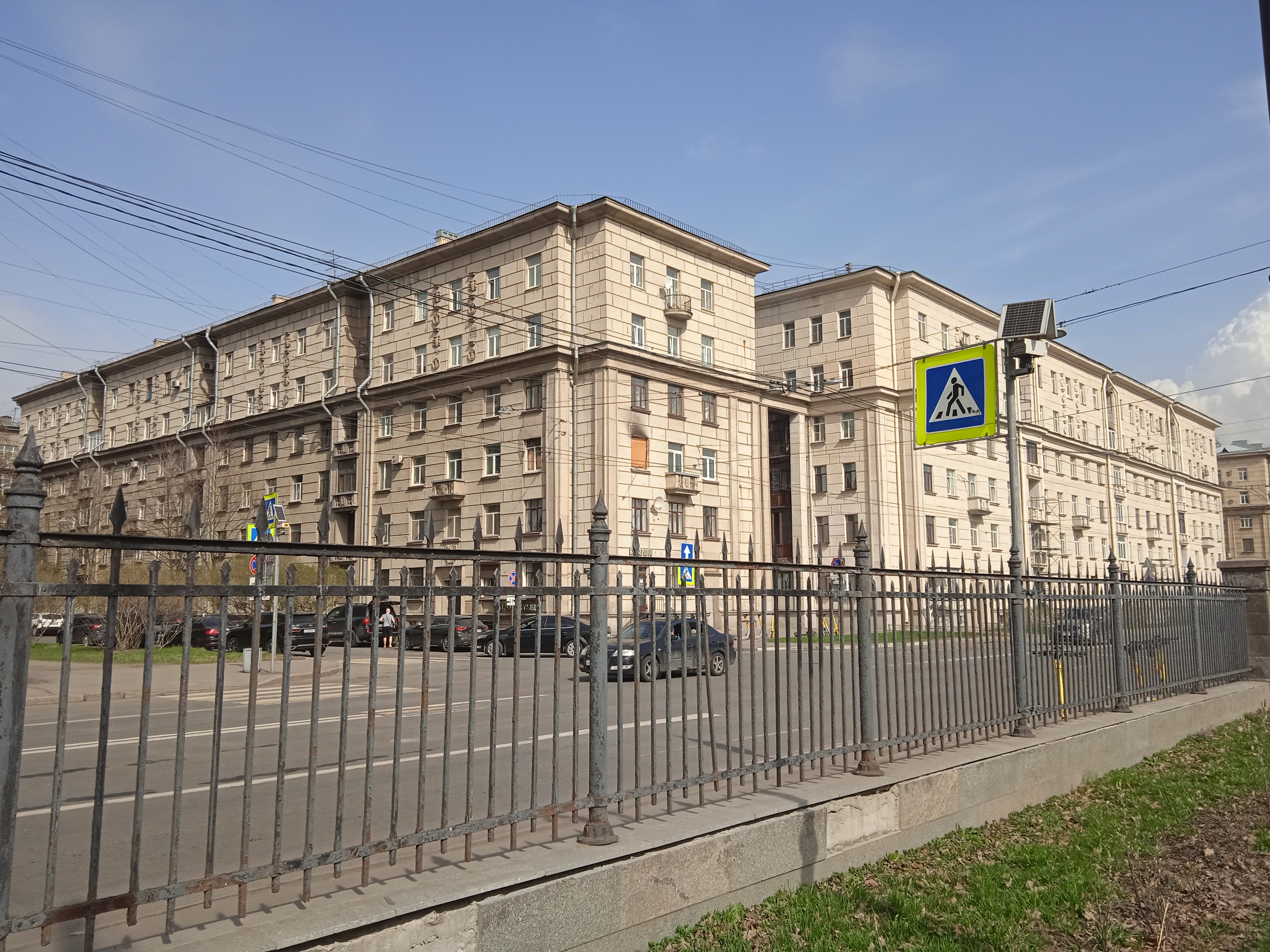 Свеаборгская ул. 27