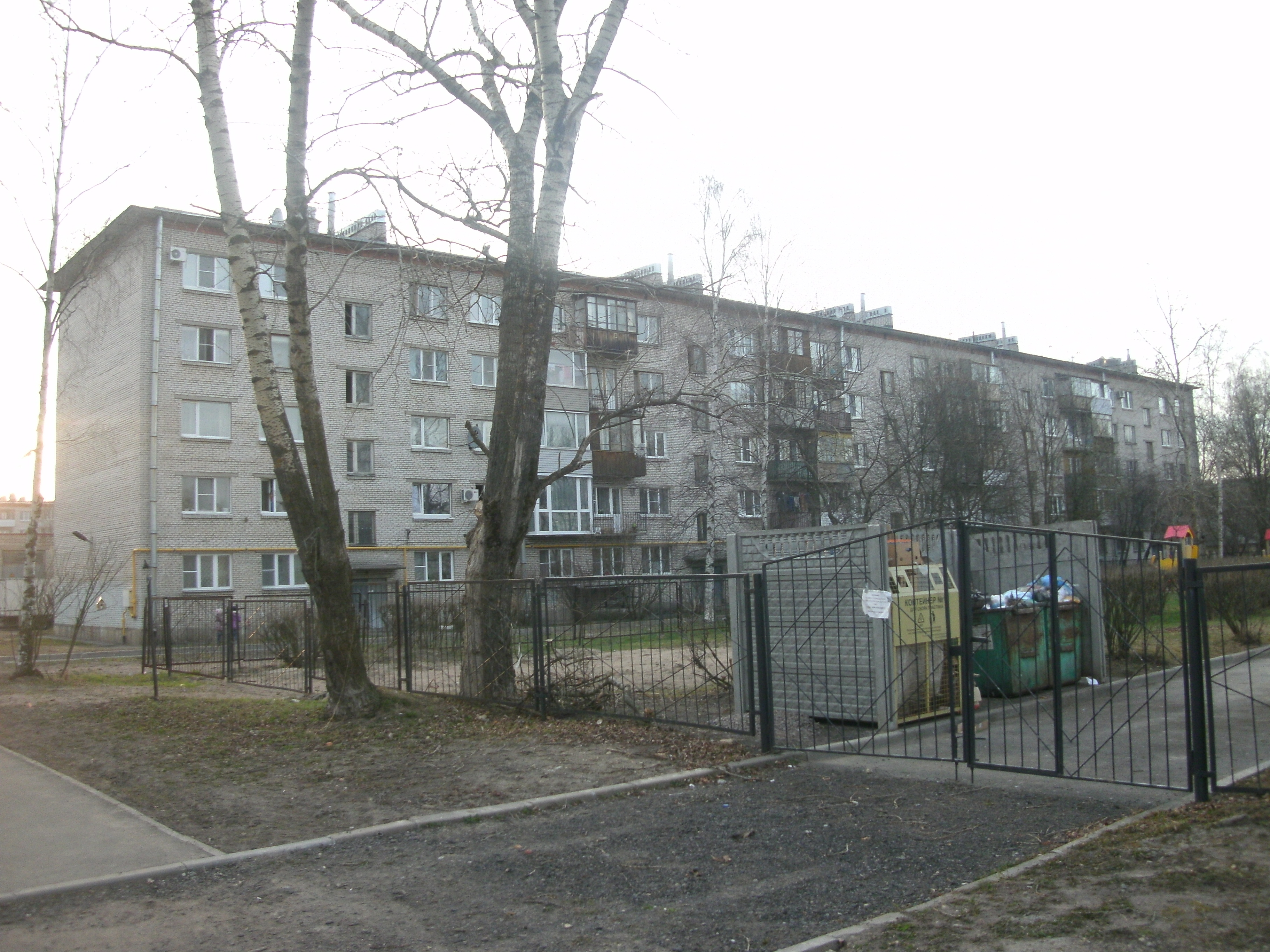 ул. Политрука Пасечника 16 ул. Политрука Пасечника 16