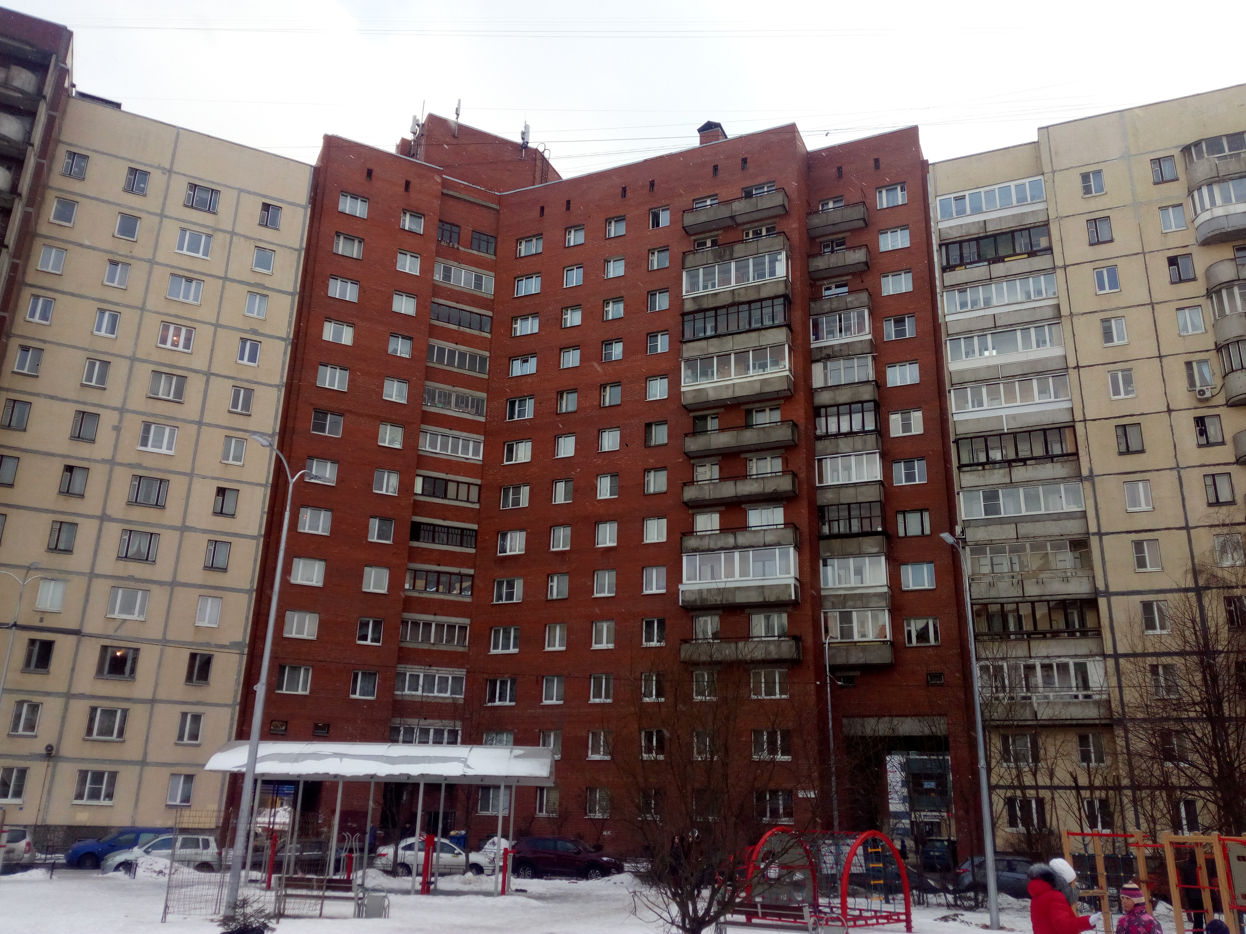 пр. Обуховской Обороны 142