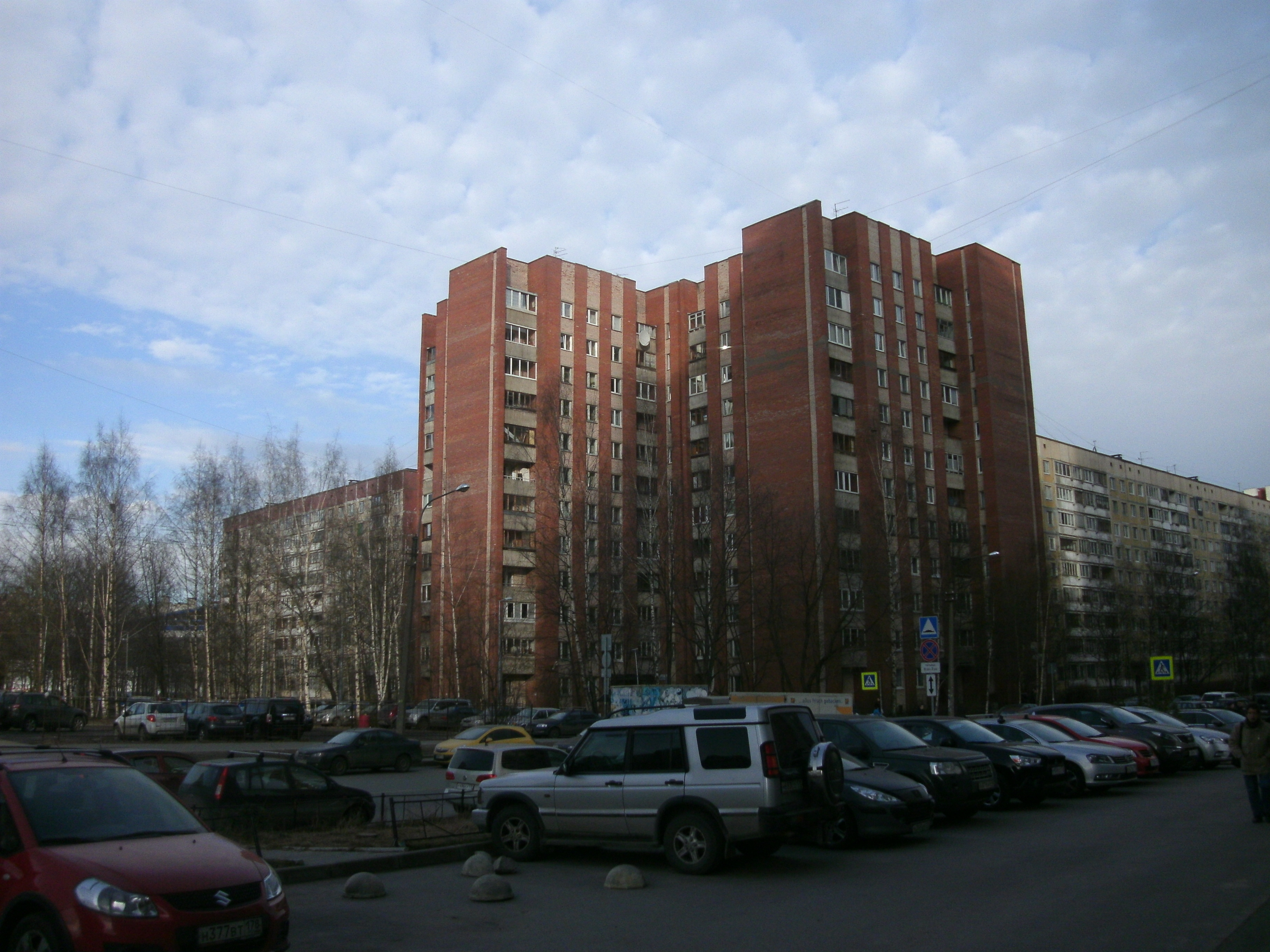 ул. Асафьева 8 ул. Асафьева 8