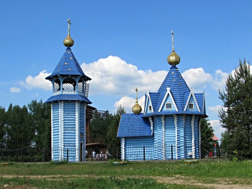 оладьи, картинки маленьких церквей являются