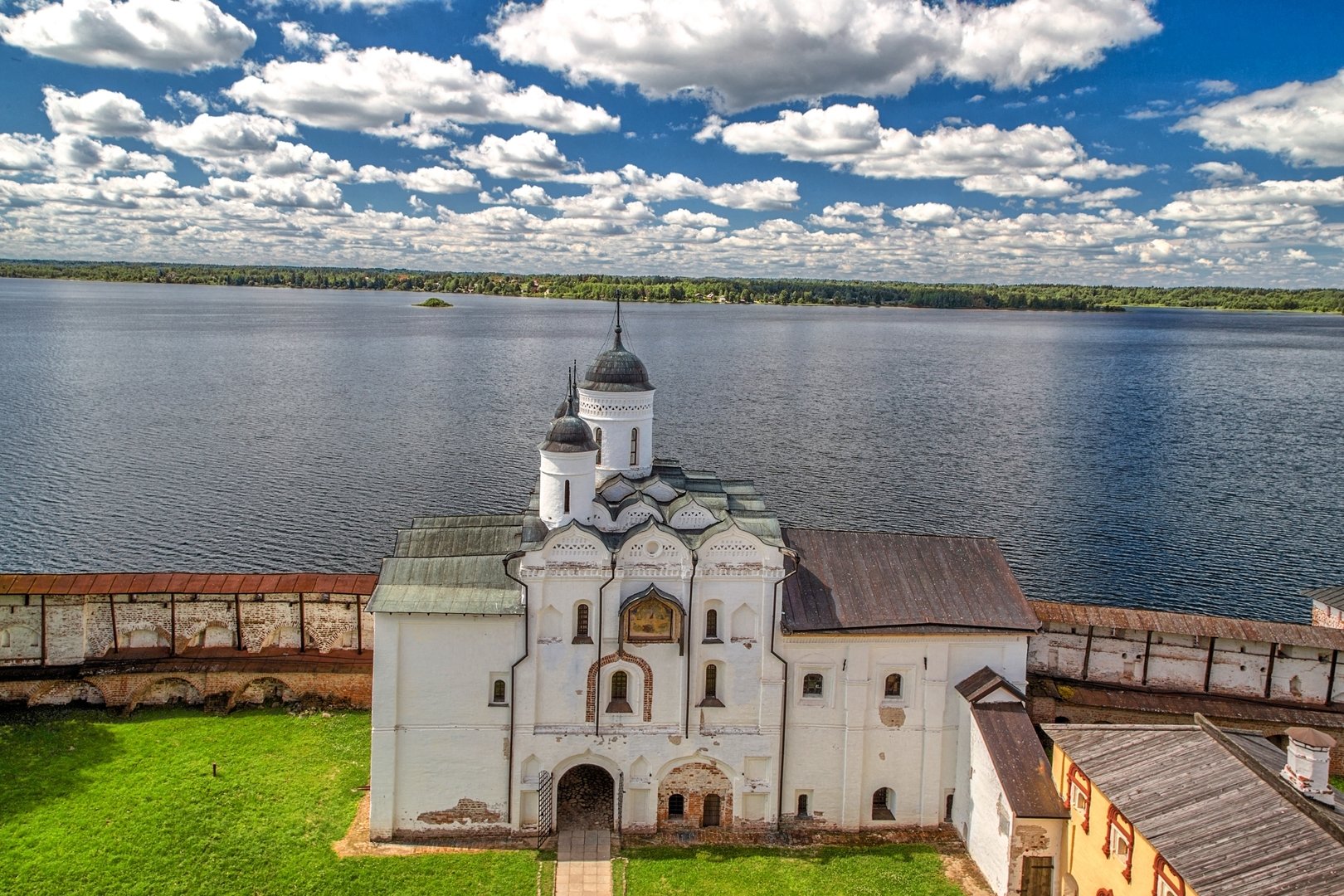 Фото Показать Кириллов