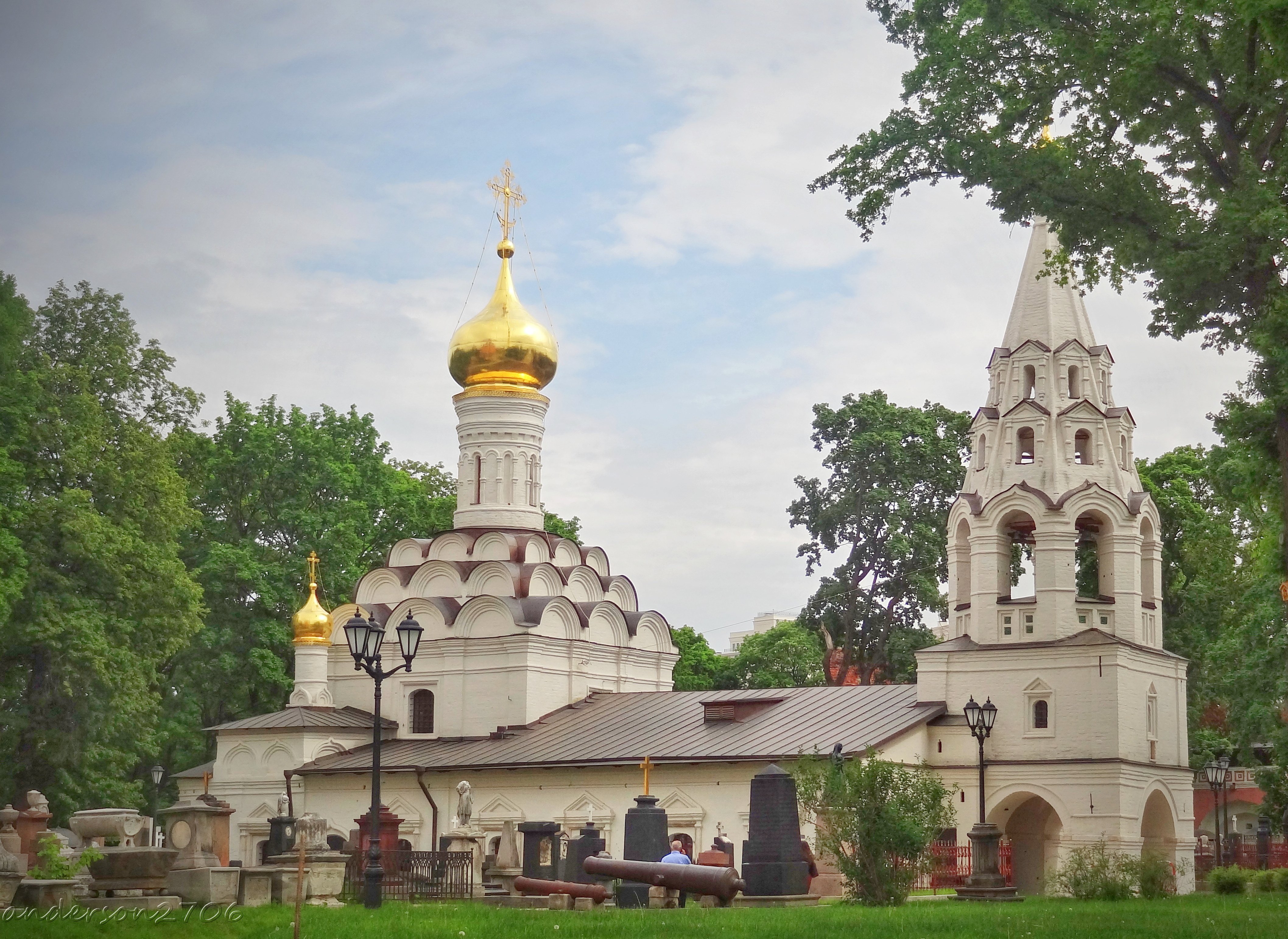храмы донского монастыря