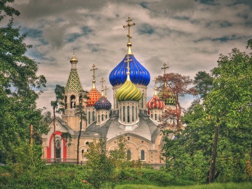 Храм святого благоверного князя Игоря Черниговского