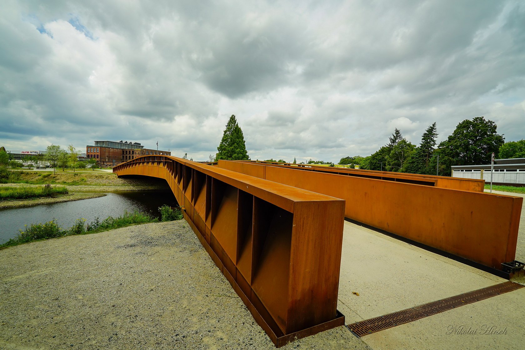 Bridge отзывы. Реклама на Мостах профессиональное фото.