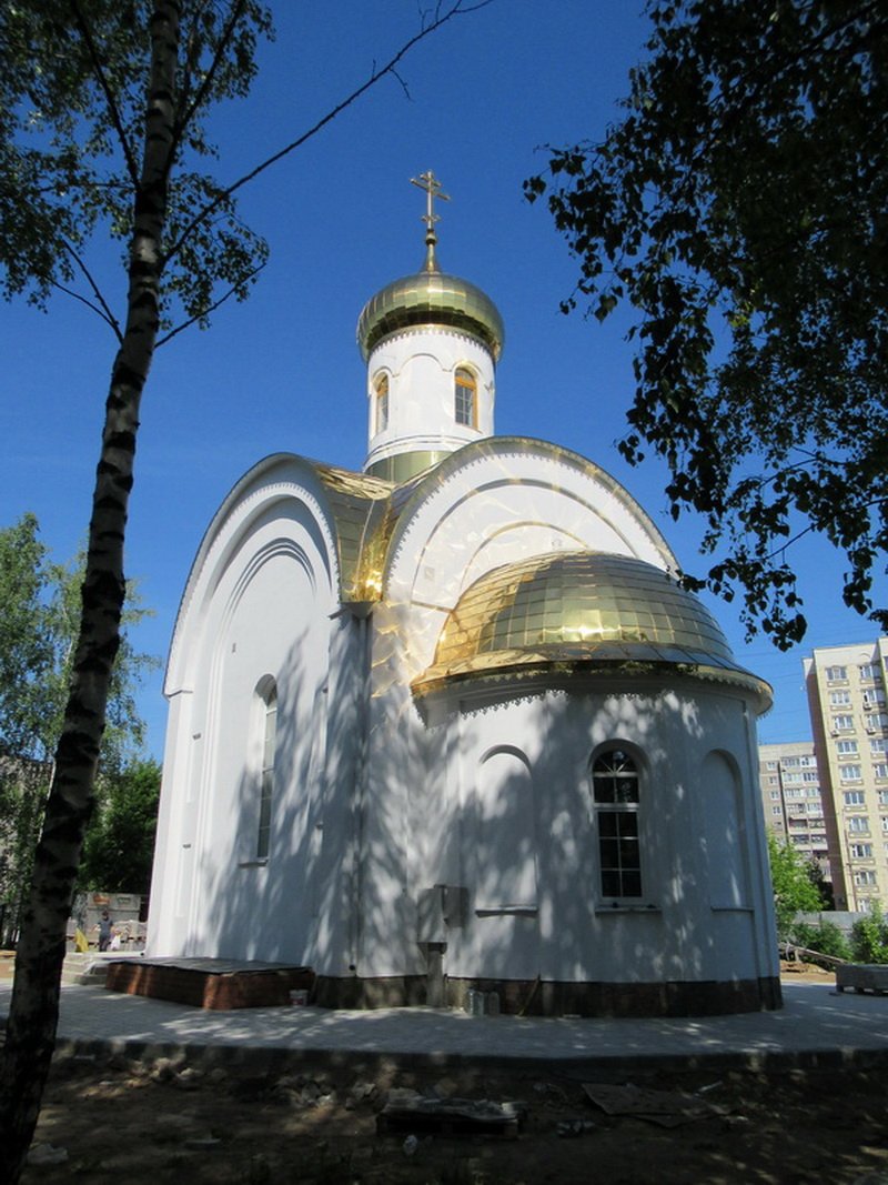 Храм святителя луки в евпатории. Церковь Луки, архиепископа Крымского. Церковь Луки Крымского Иваново. Храм Луки Евпатория. Церковь Луки Крымского Кисловодск.