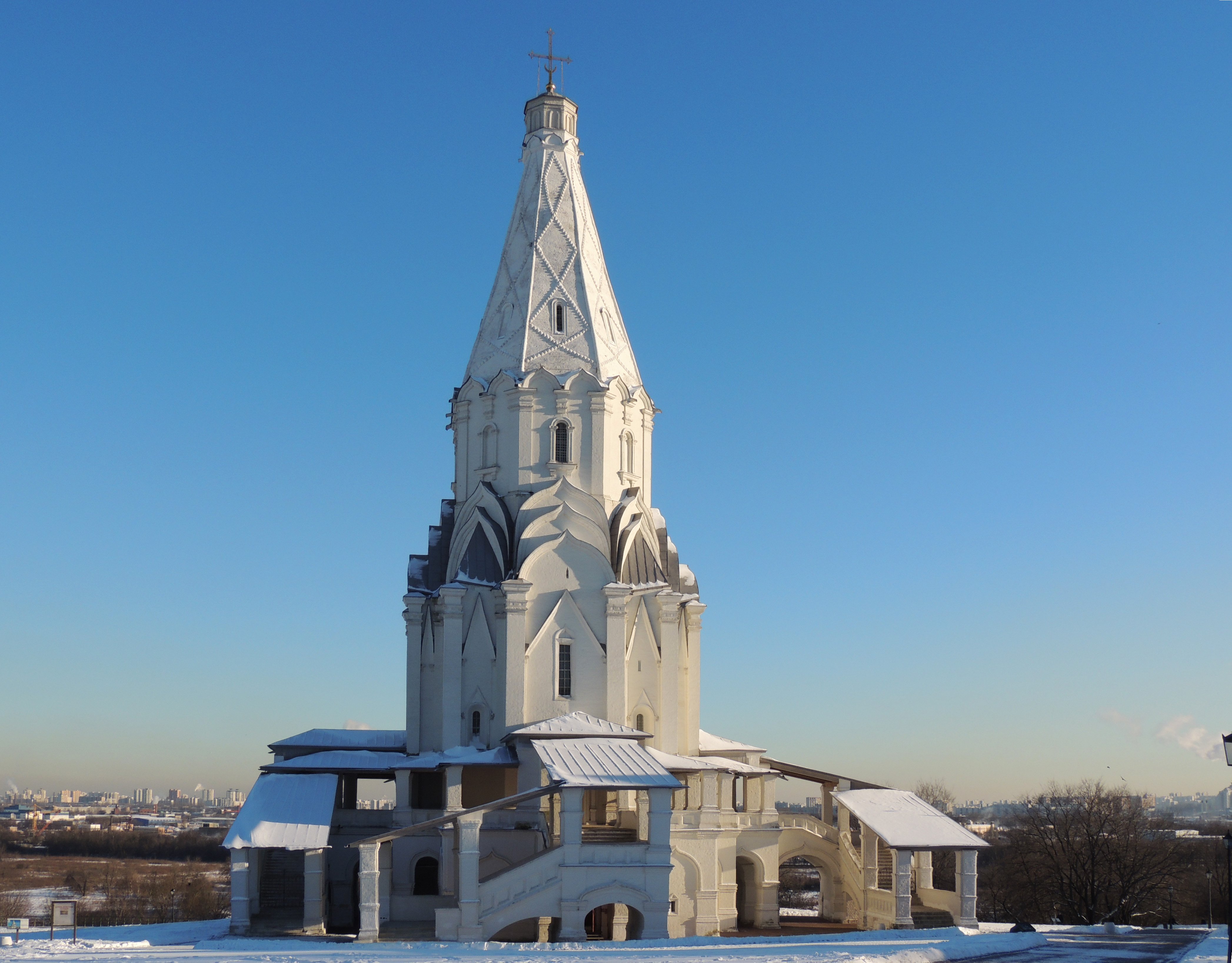 Церковь в коломенском. Храм Вознесения в Коломенском Москва 1532. Церковь Вознесения в селе Коломенское. Собор в Коломенском церкви Вознесения. Церковь Вознесения в селе Коломенском 1532.