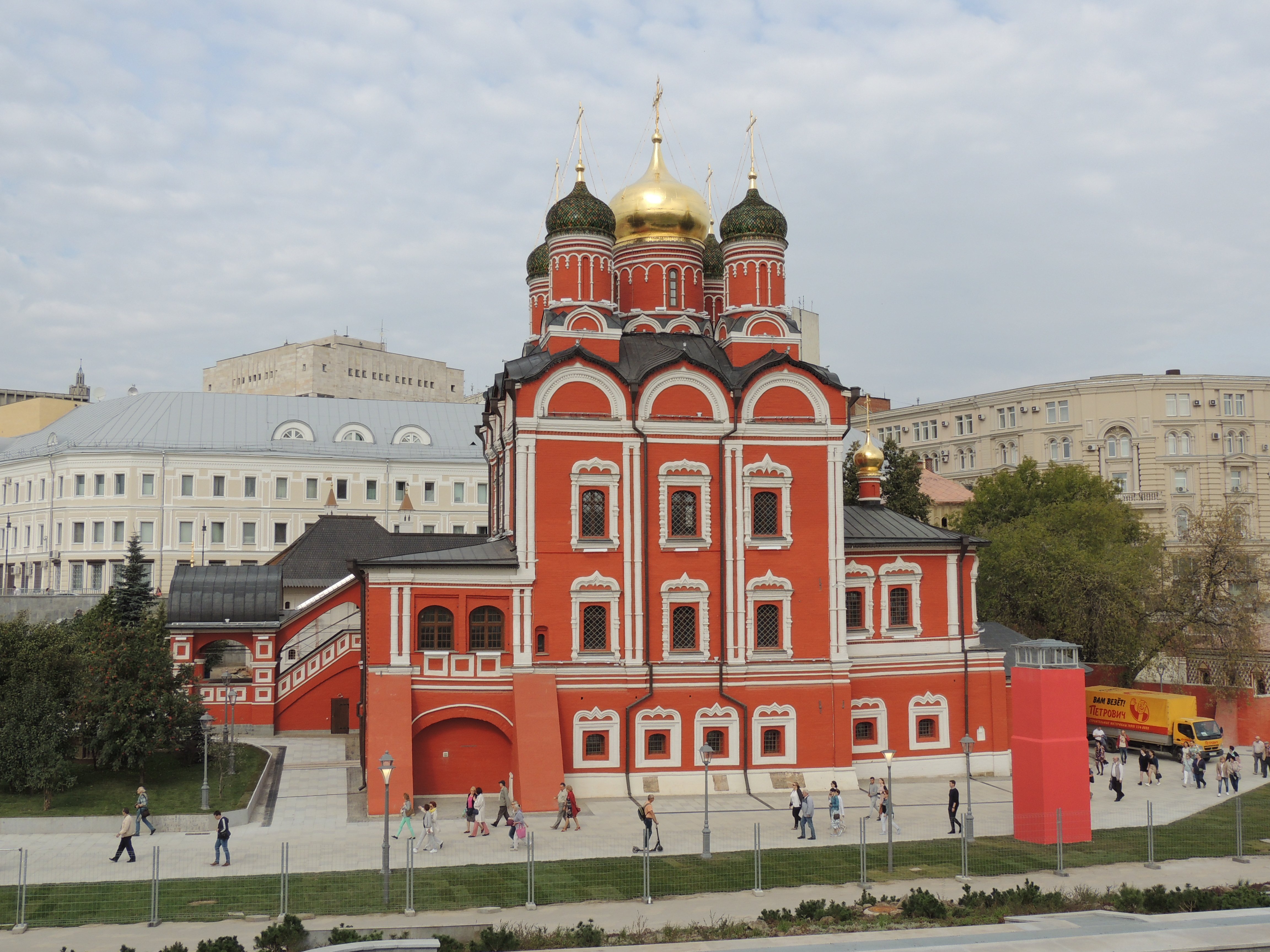 церкви города москвы