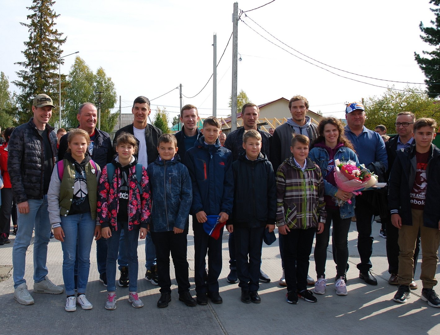 Междуреченск хмао. ХМАО Междуреченский Лобова Оксана Александровна. ХМАО Междуреченский чинов Александр Михайлович. Междуреченский Ханты-Мансийский автономный округ сейчас.