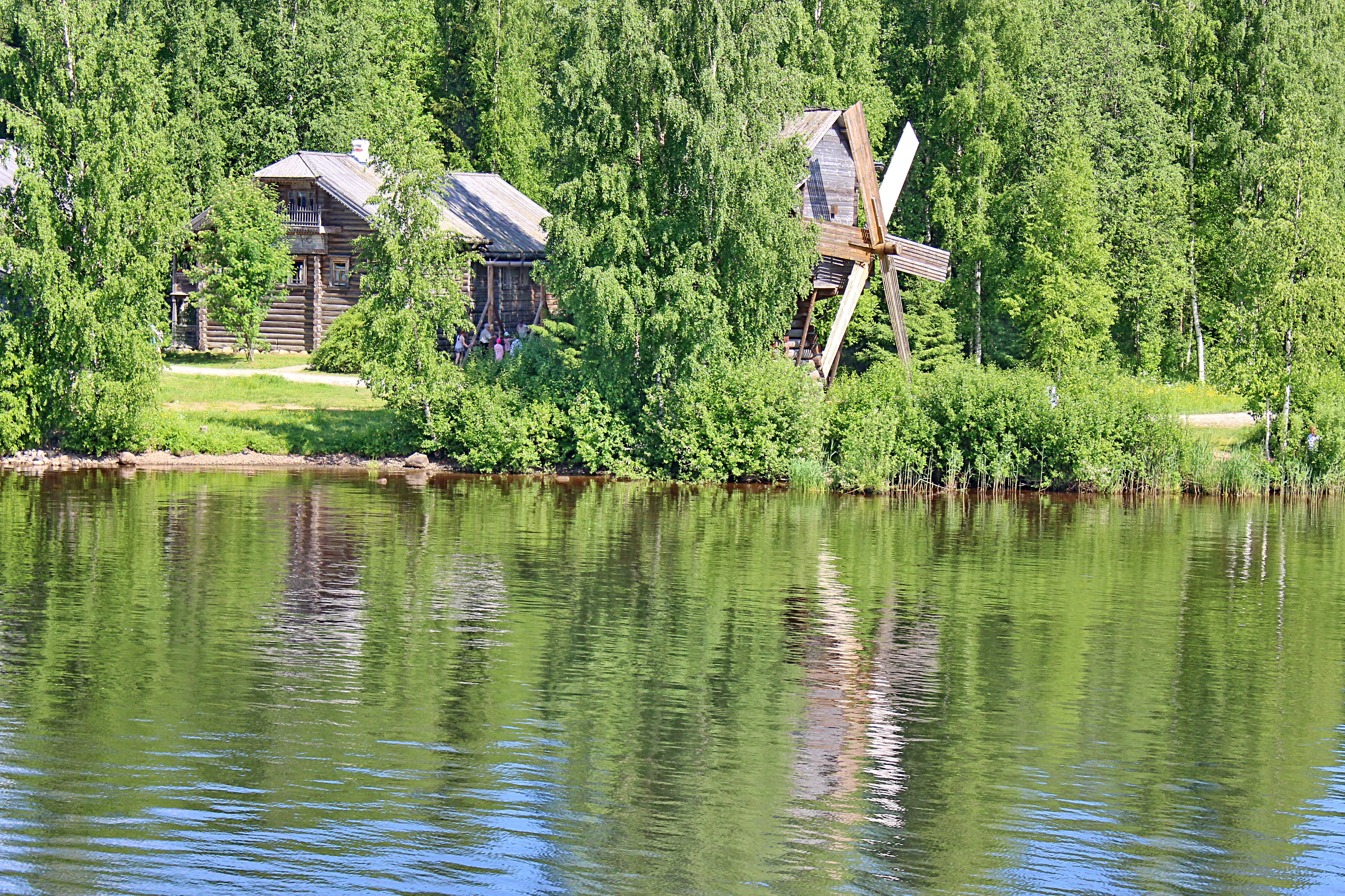 Лодейное поле деревня Мандроги