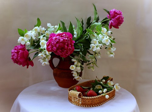 с дарами июня