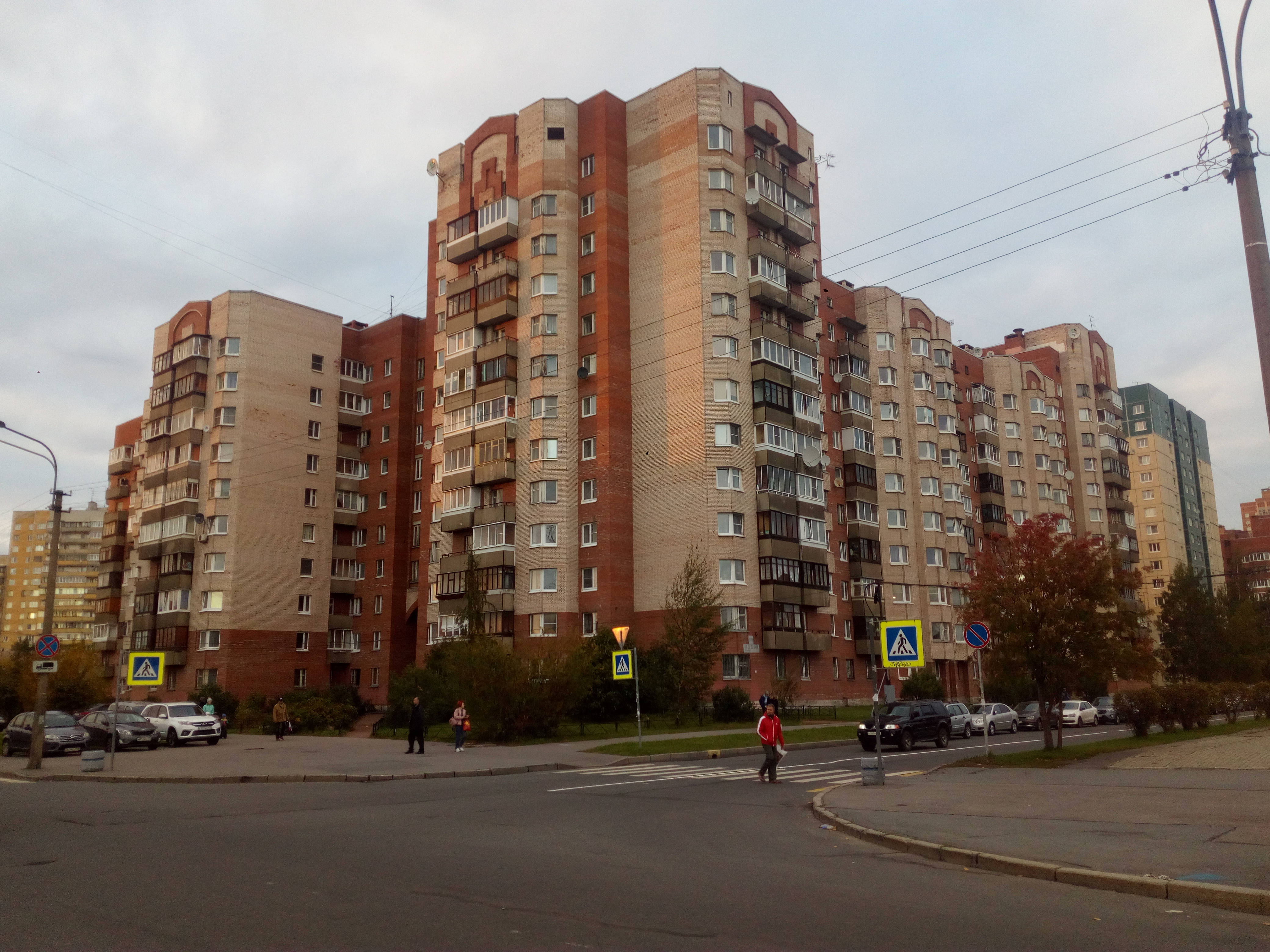 Брестский Бульвар 11/36