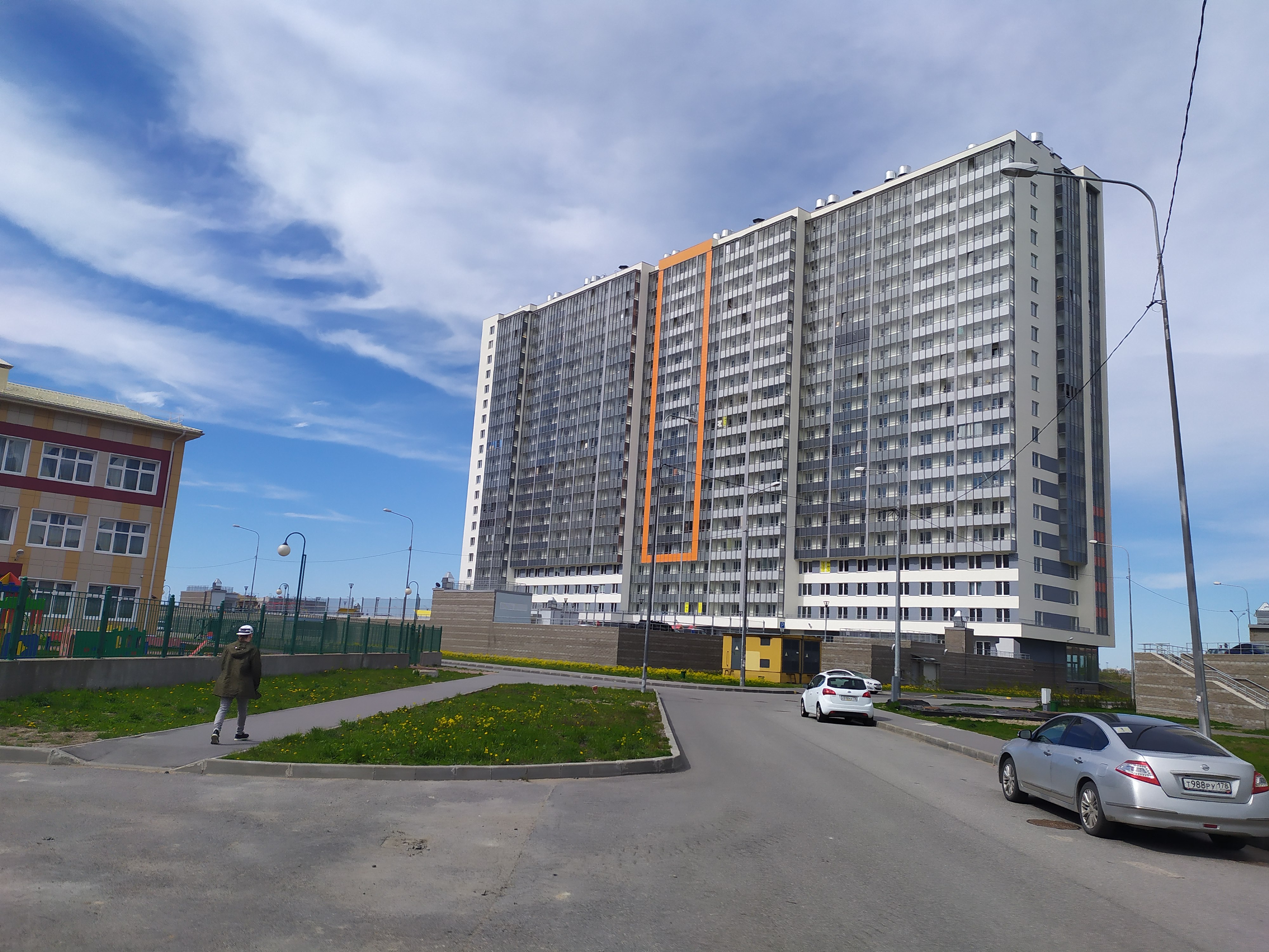 ул. Маршала Казакова 72к1