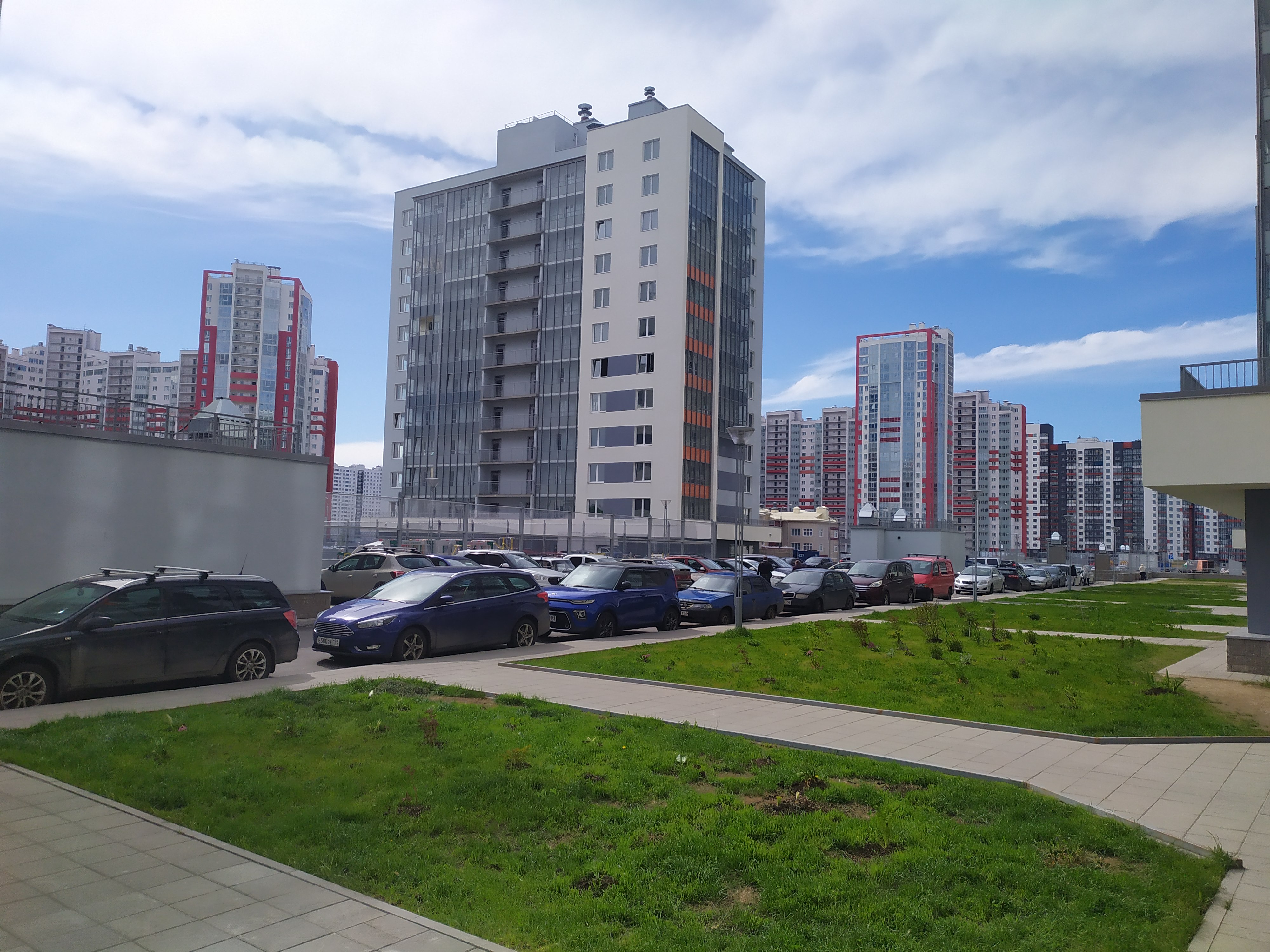 ул. Маршала Захарова 70к1с2, парадная 3