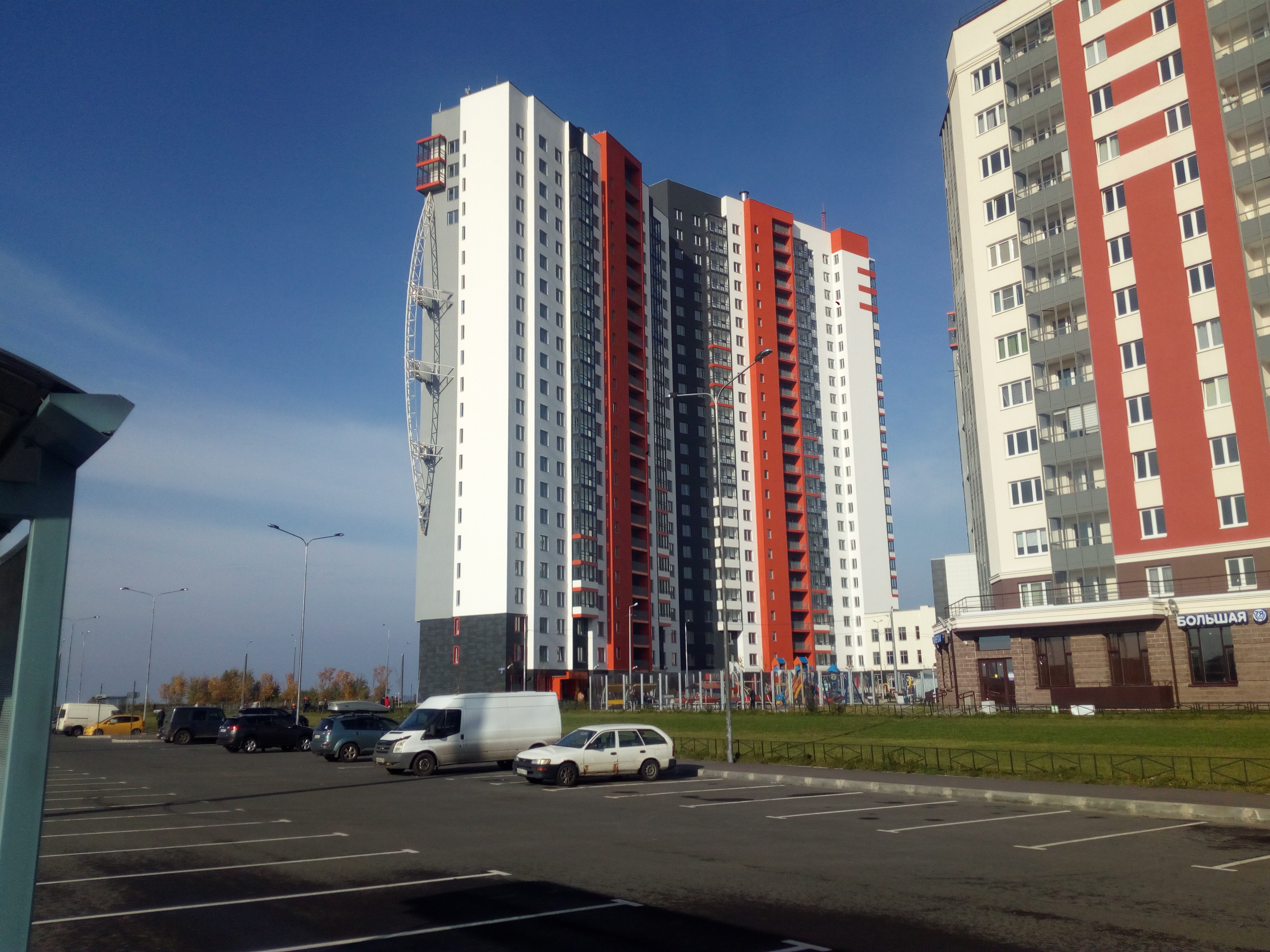 Балтийский бульвар 4, парадные 6-7 Балтийский бульвар 4, парадные 6-7