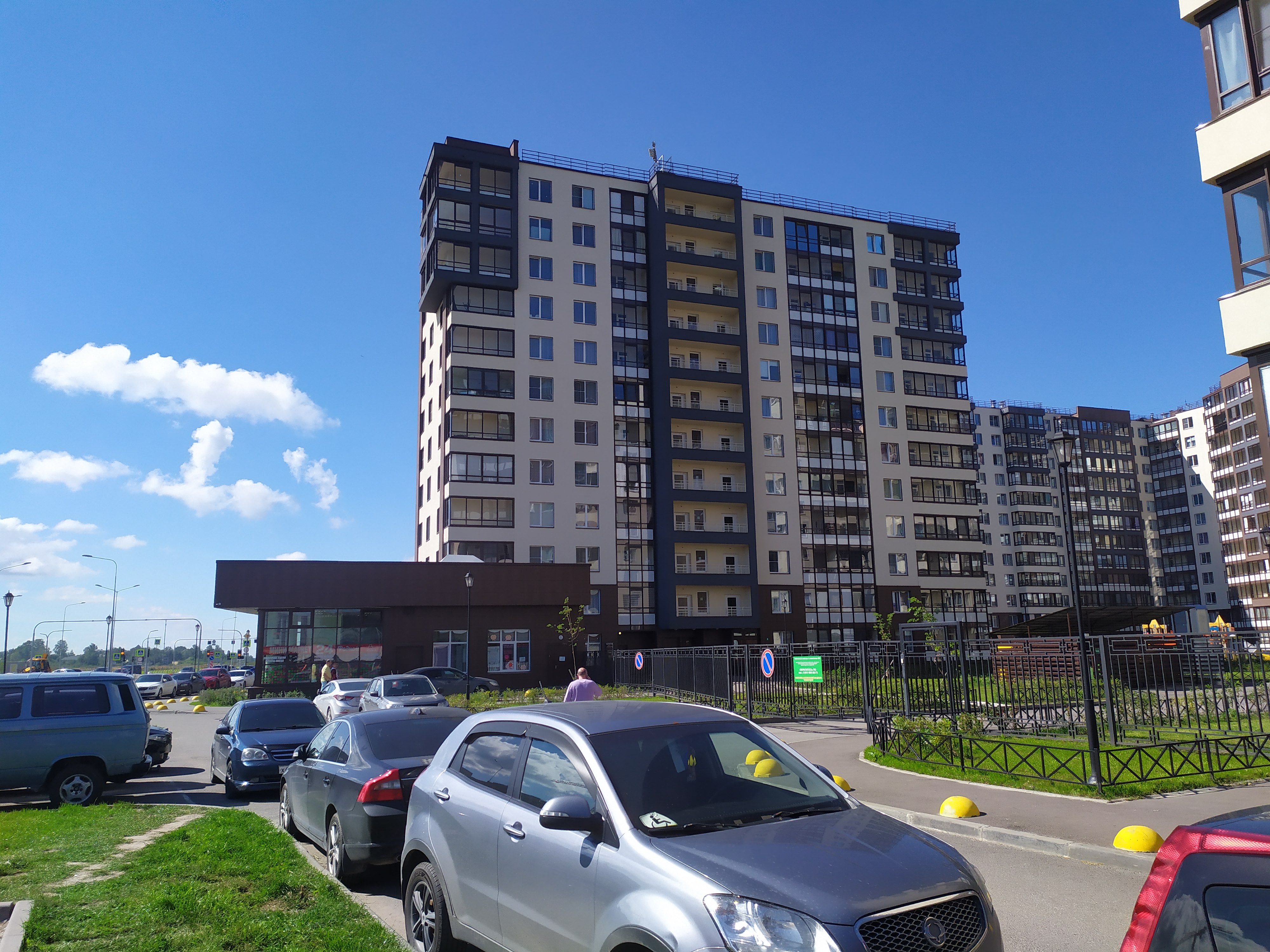 пр. Ветеранов 169к1, парадная 8 пр. Ветеранов 169к1, парадная 8