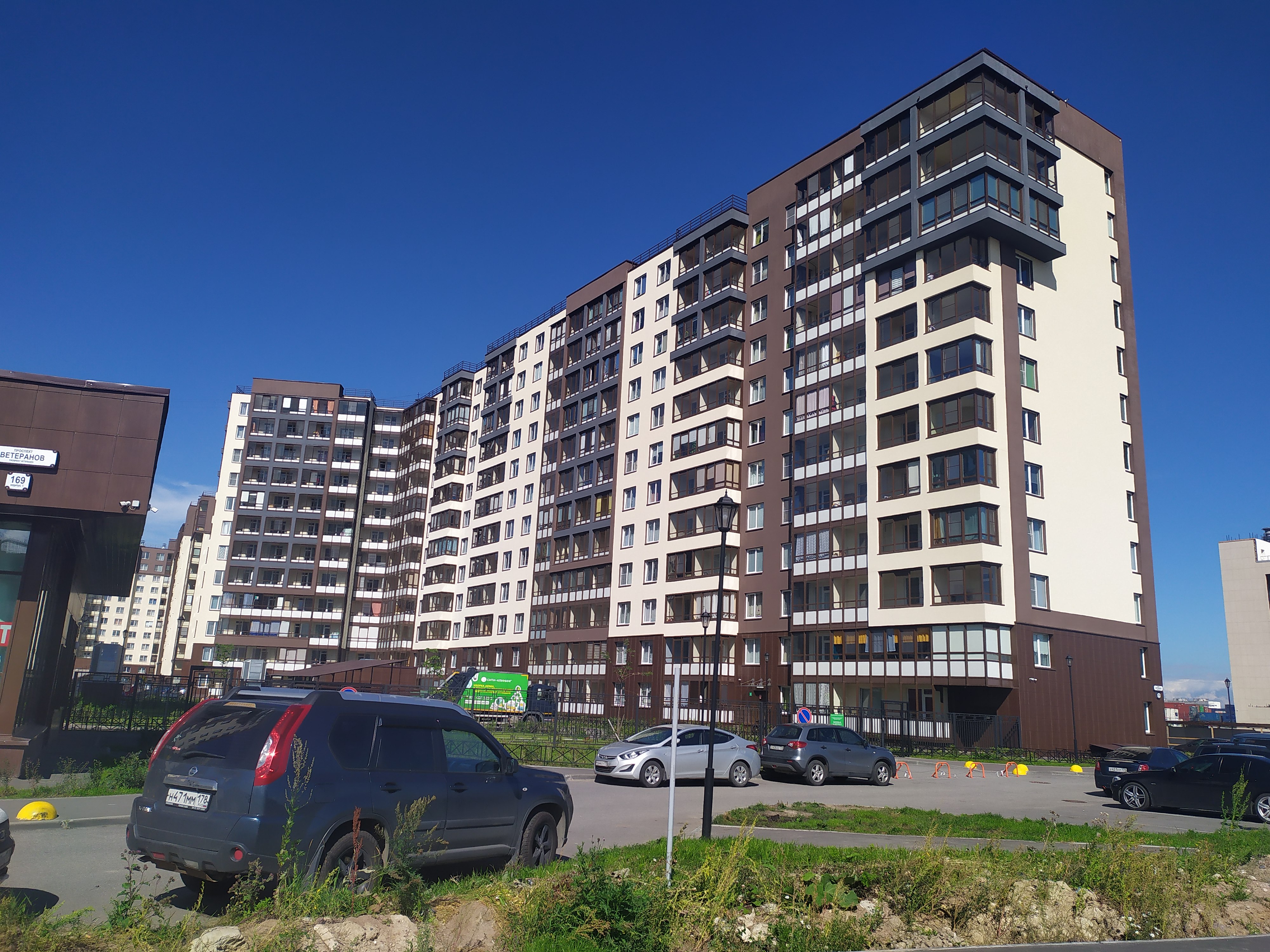 пр. Ветеранов 169к1, парадные 1-3 пр. Ветеранов 169к1, парадные 1-3