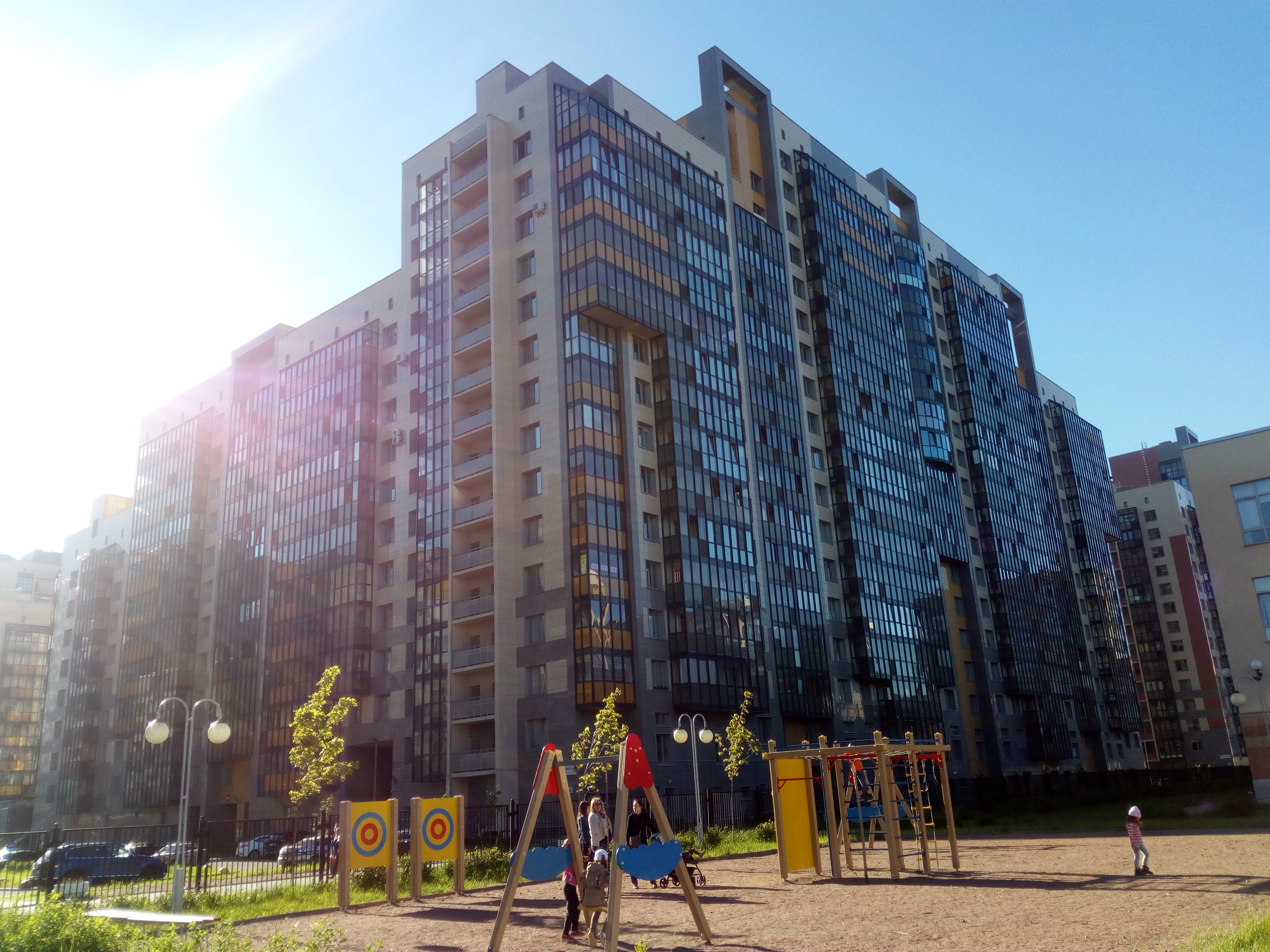 ул. Адмирала Трубица 10