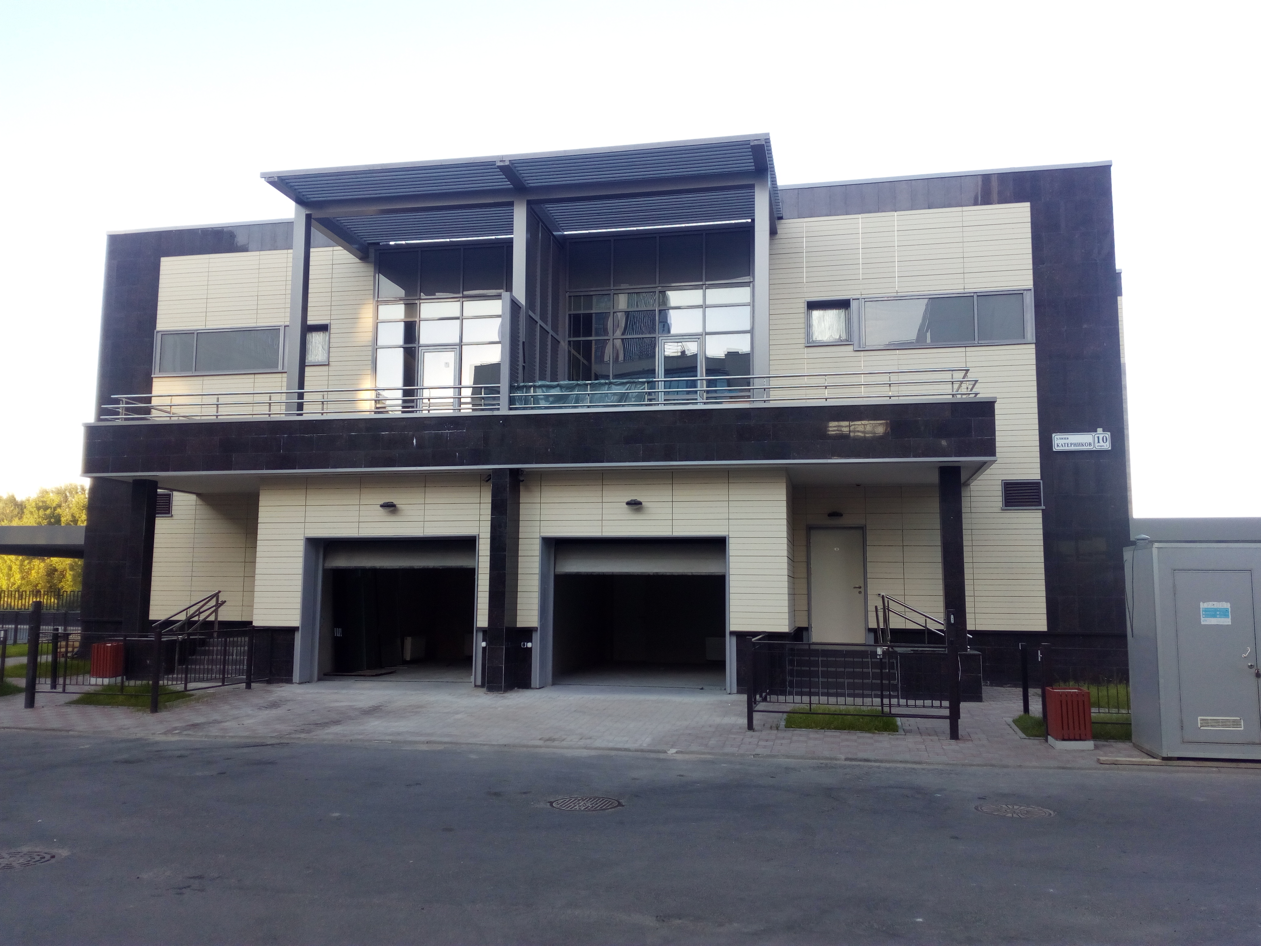 ул. Катерников 10к2