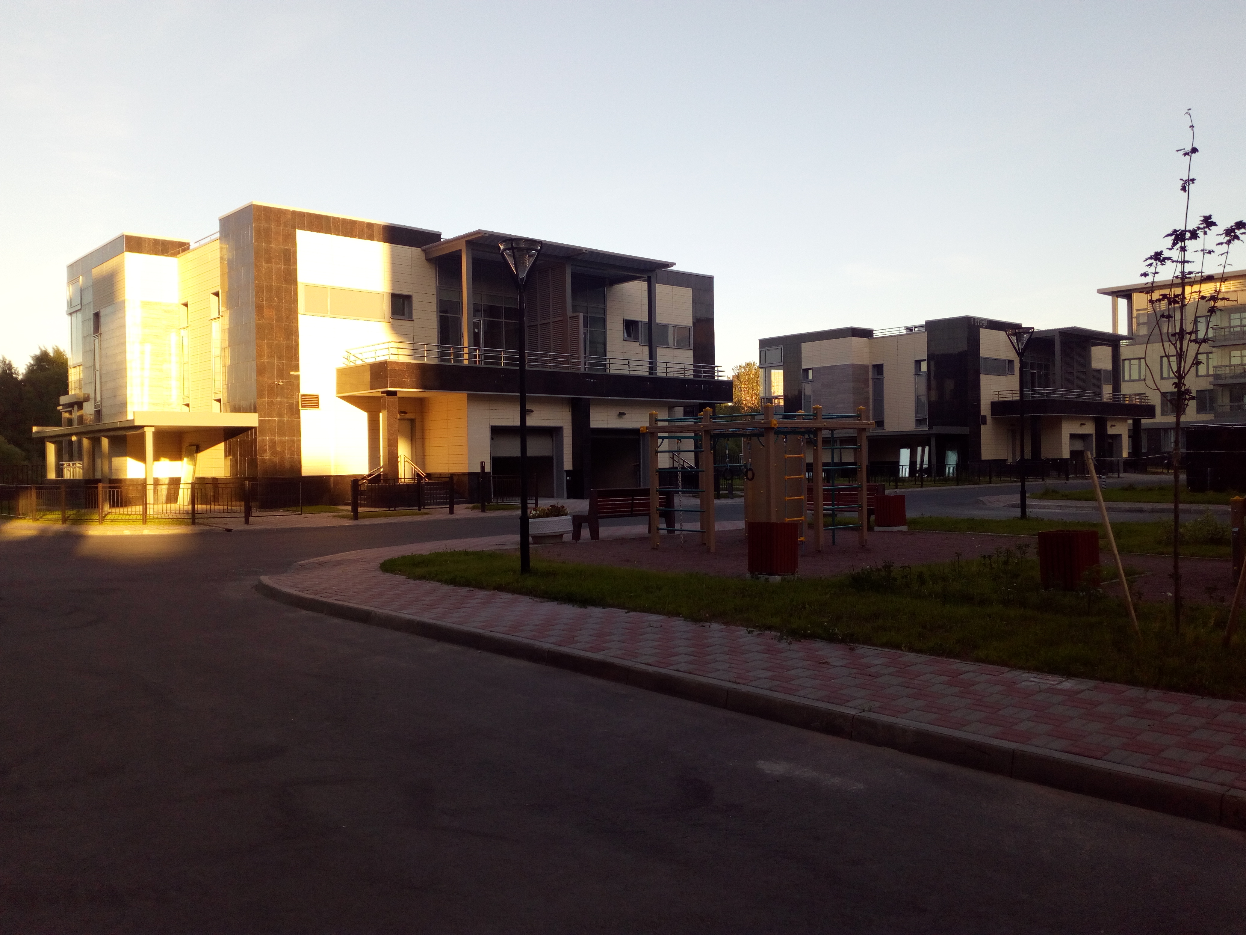 ул. Катерников 10к4