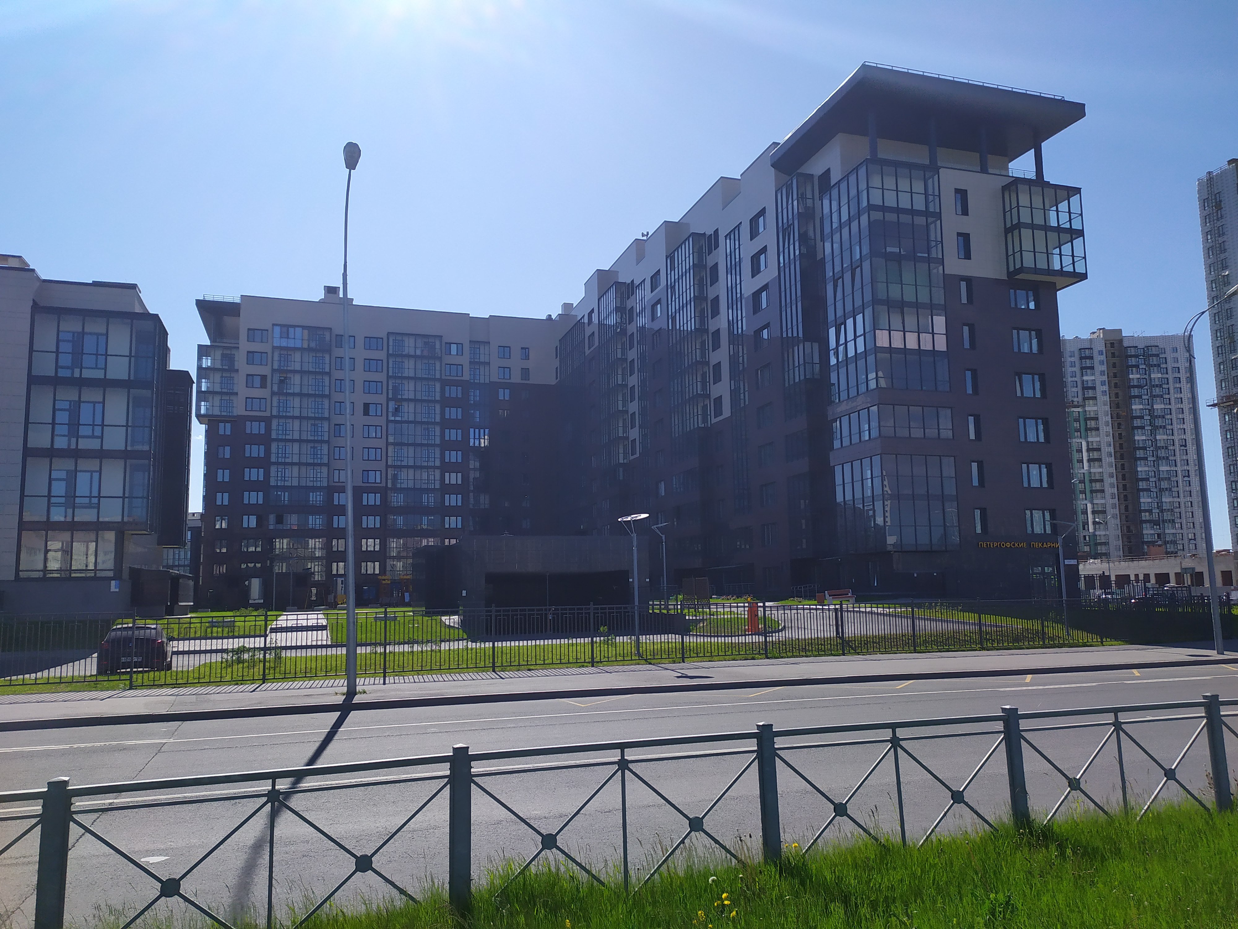 пр. Героев 30