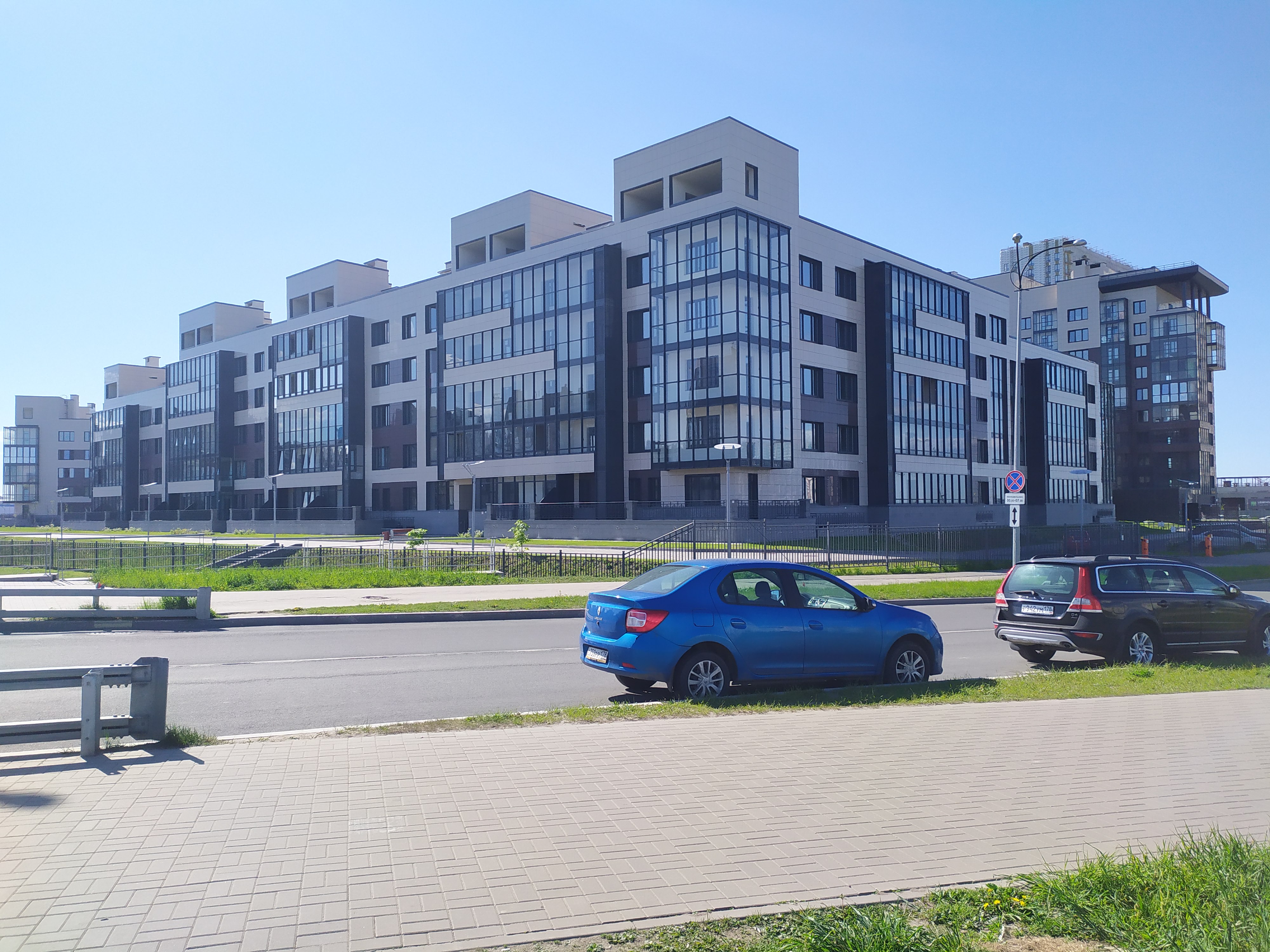 пр. Героев 30