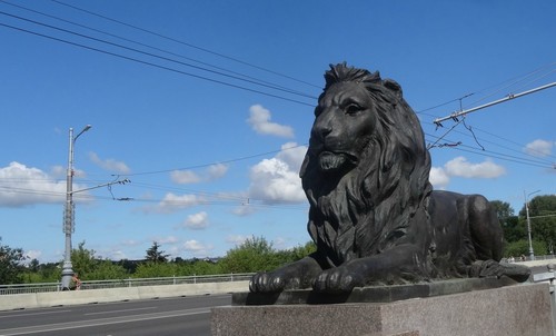 Лев