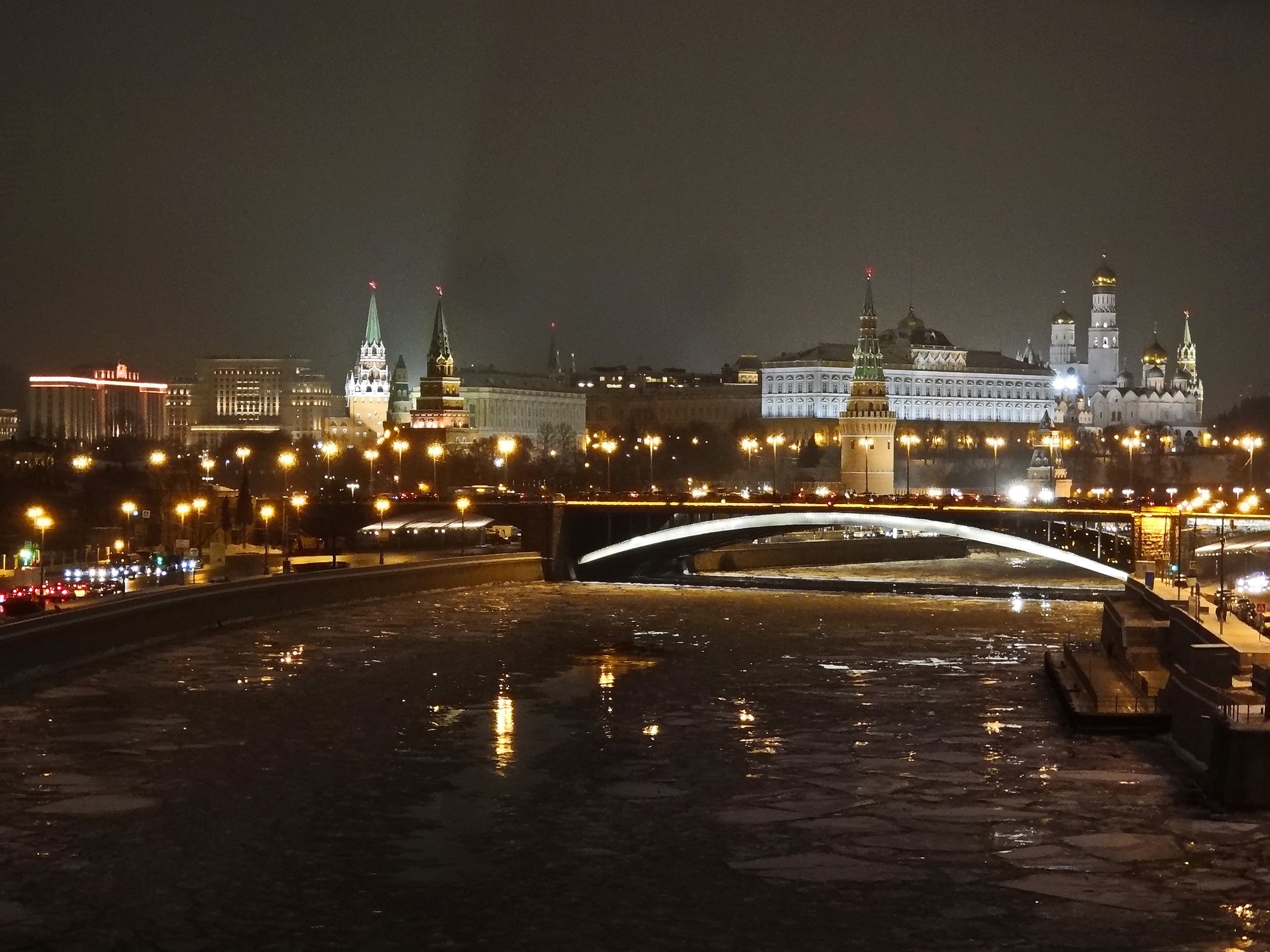 Москва вечером фото