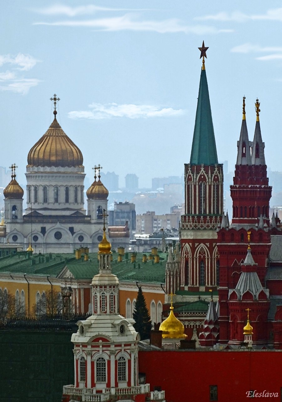 Москва златоглавая. Москва зло. Златоглавая Овсяночка. Москва златоглавая картинки.