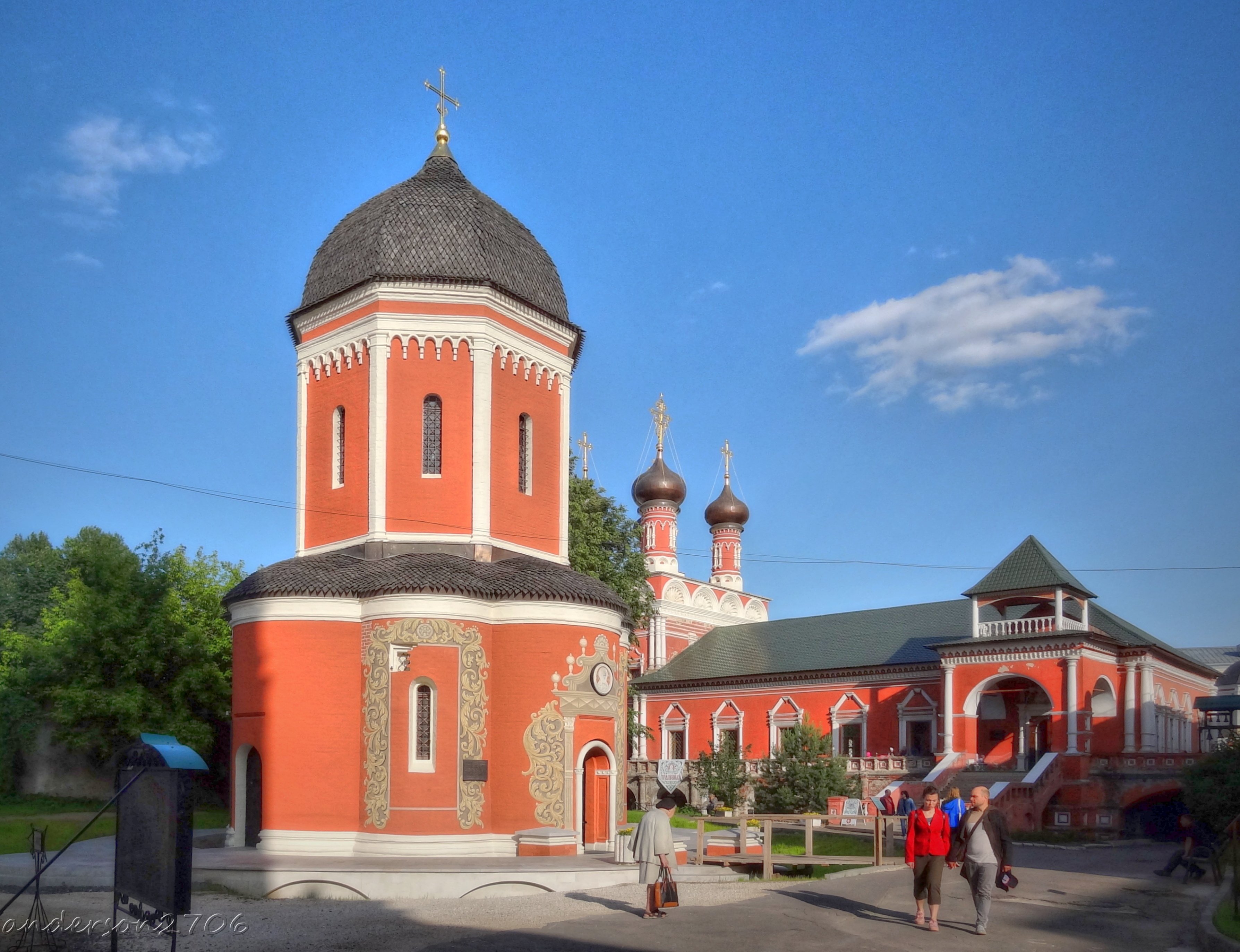 Церковь петра митрополита москва. Высокопетровский монастырь храм митрополита Петра. Собор Петра митрополита в высоко-Петровском монастыре. Собор Петра митрополита (высоко-Петровский монастырь) план. Высоко-Петровский монастырь Москва Церковь Петра.