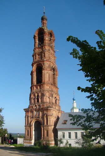 Колокольня Алексиевского Константино-Еленинского монастыря