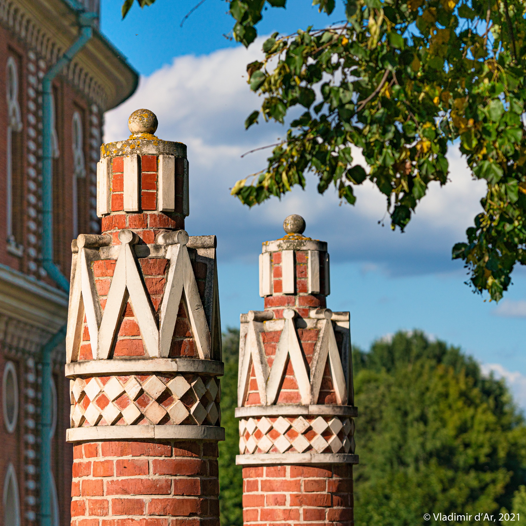 Архитектура лета. Царицыно архитектура. Царицыно детали архитектуры.