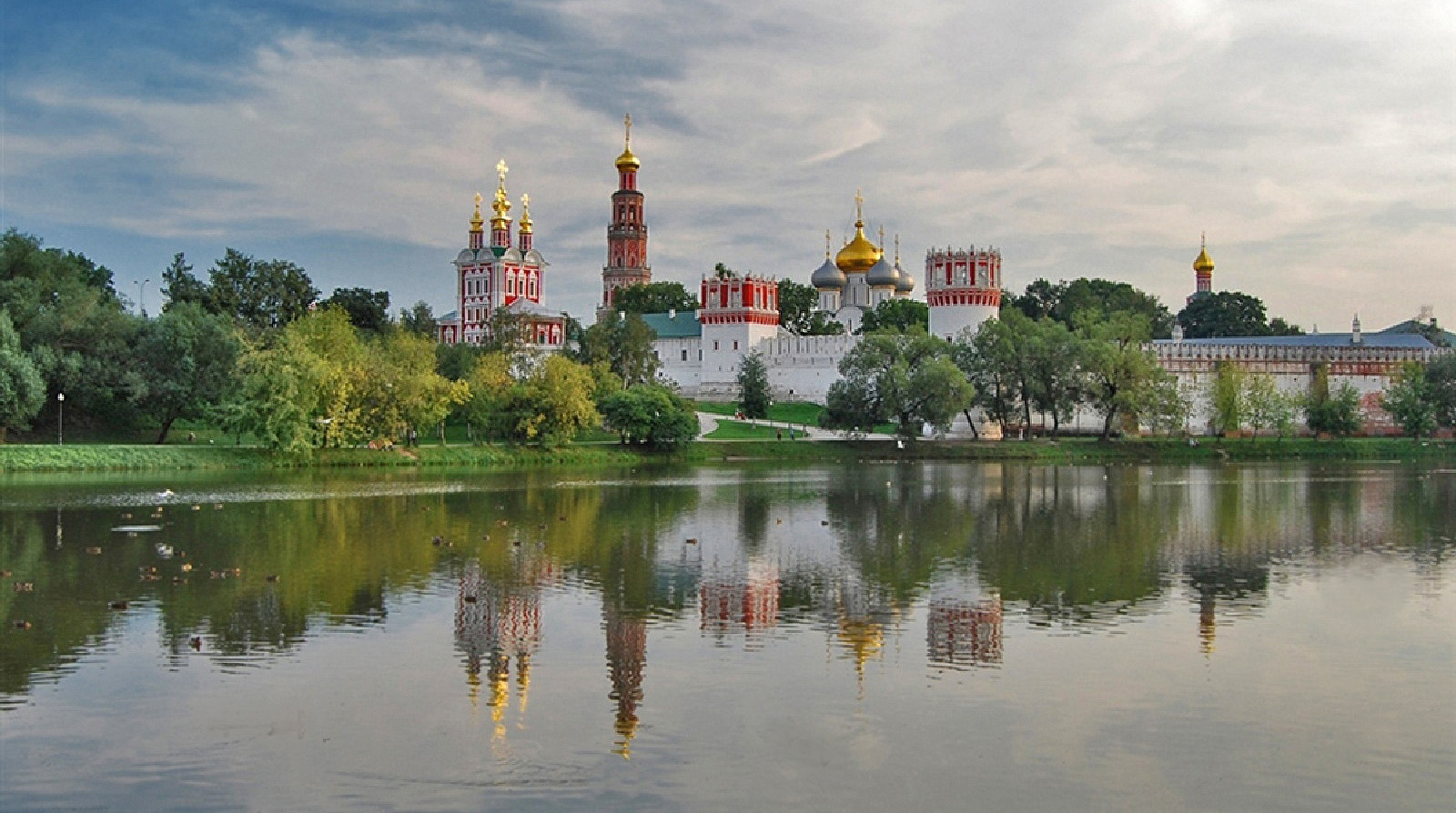 „Купола, 1948“ Новодевичьего монастыря