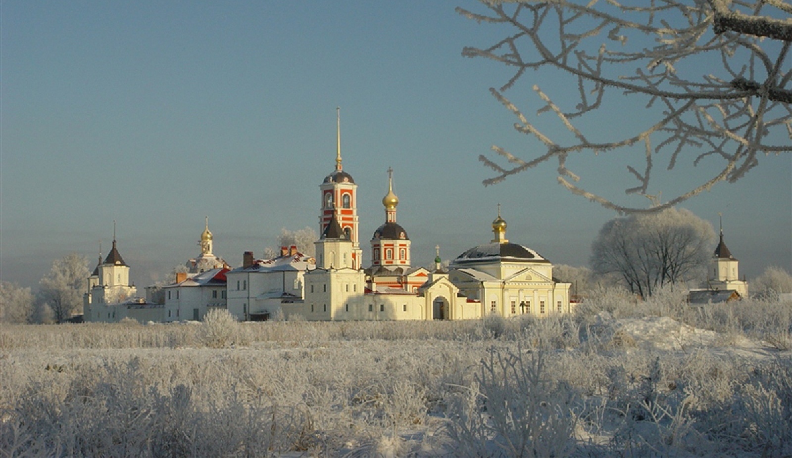 Троице Сергиев Варницкий монастырь осень