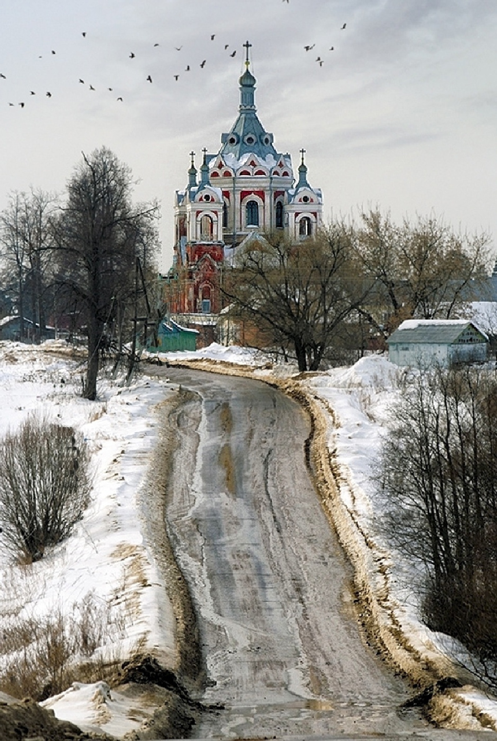 Глебово храм. Храм Казанской иконы Божией матери в Глебово Истринский район. Казанская икона Божией матери храм в Глебово. Церковь в Глебово Истринский район. Церковь Казанской Божьей матери поселок Глебовский.