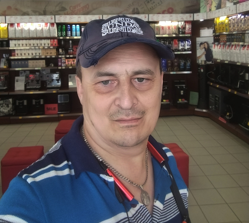 собственной персоной