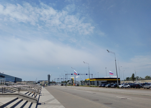город