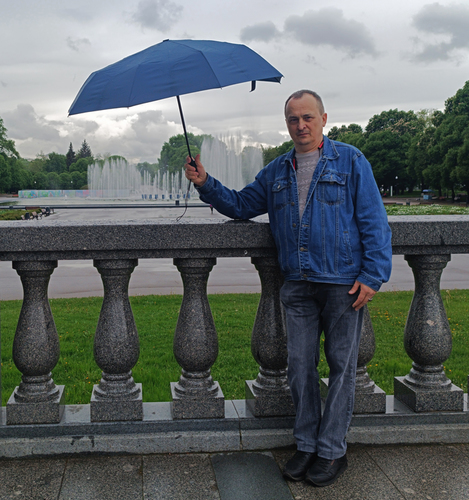 по дождливой Москве