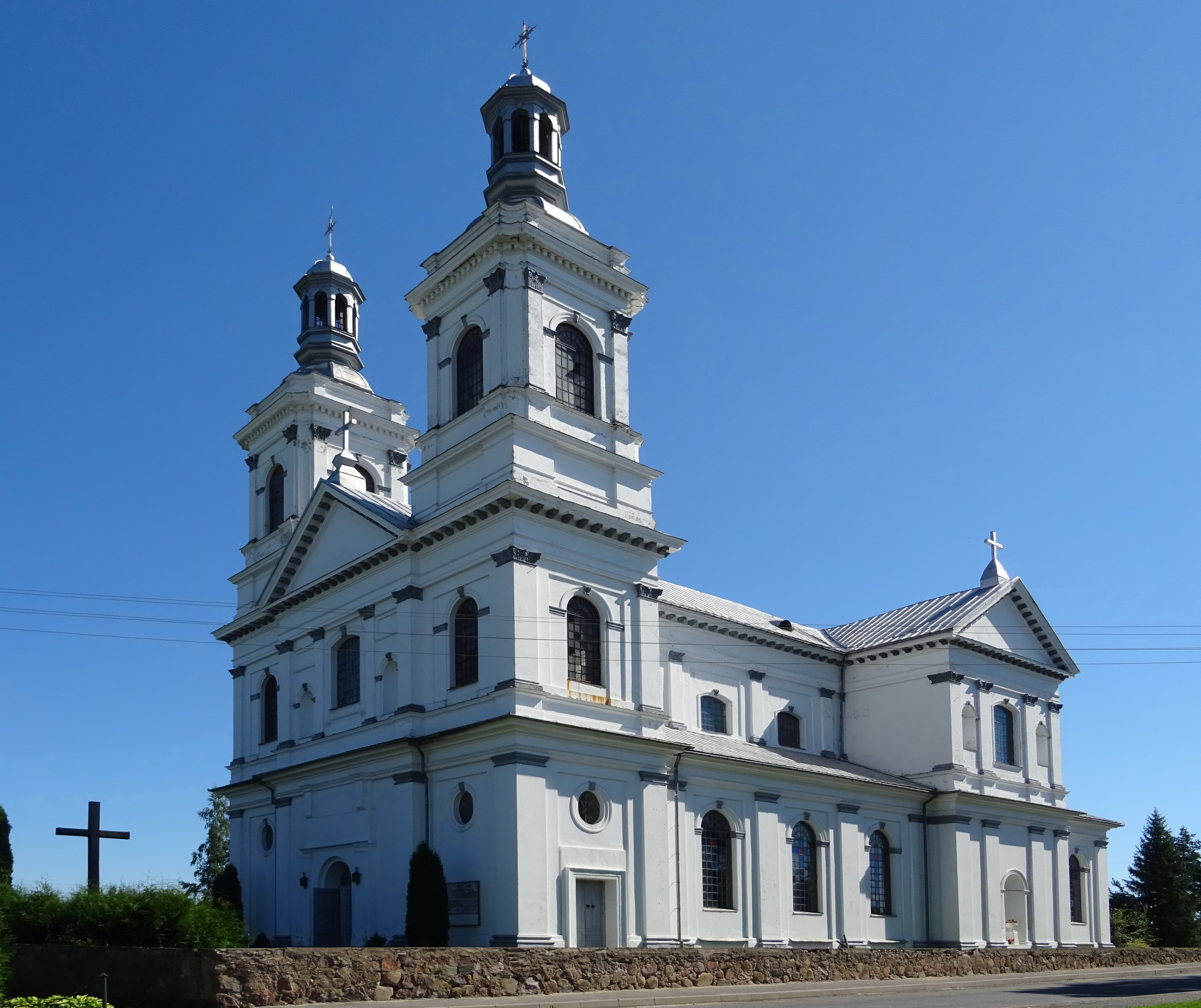 Великий Любень костел