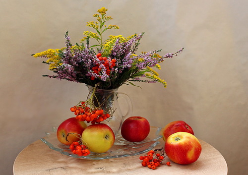 яблочная композиция