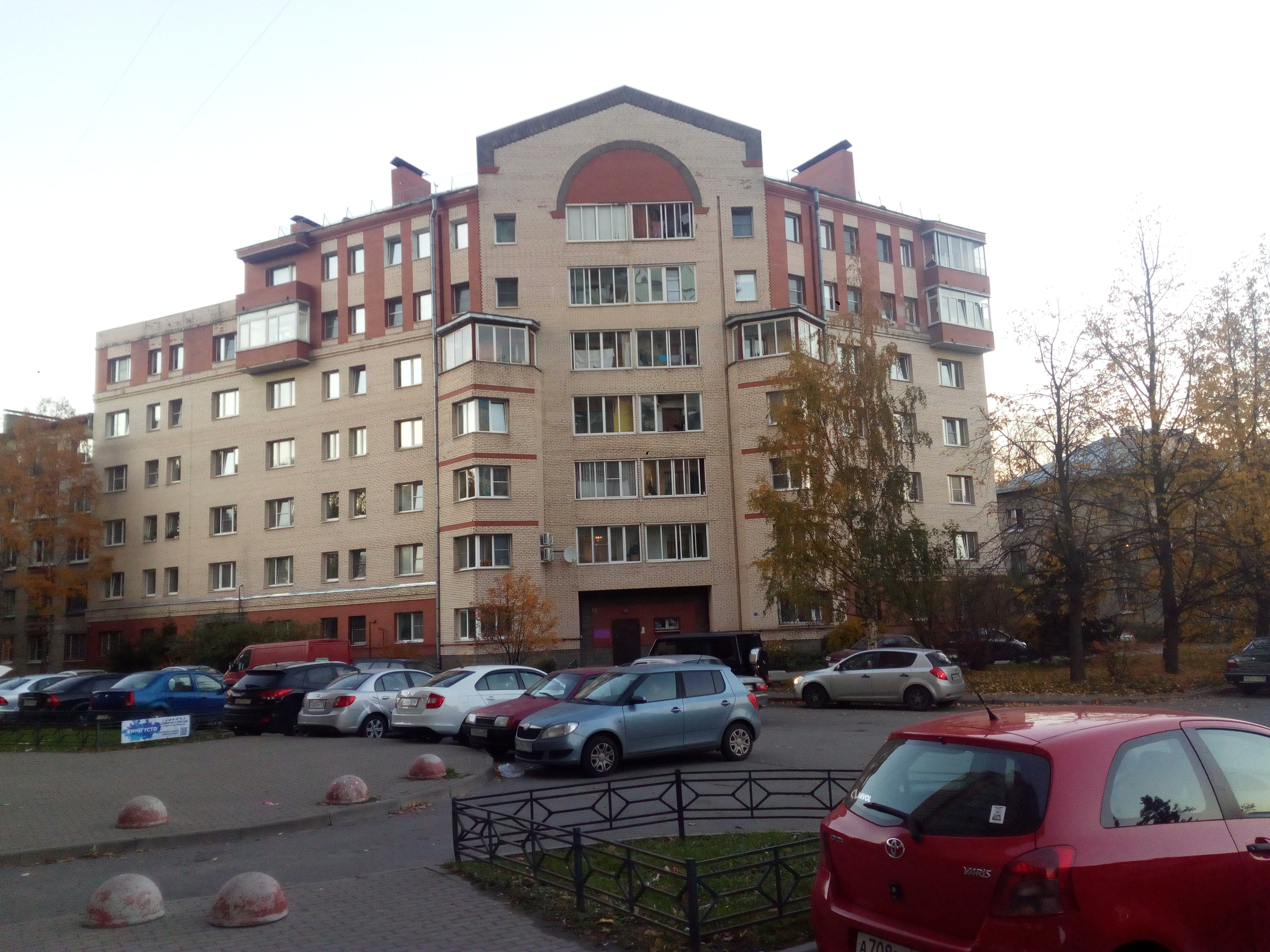 Школьная ул. 1к2
