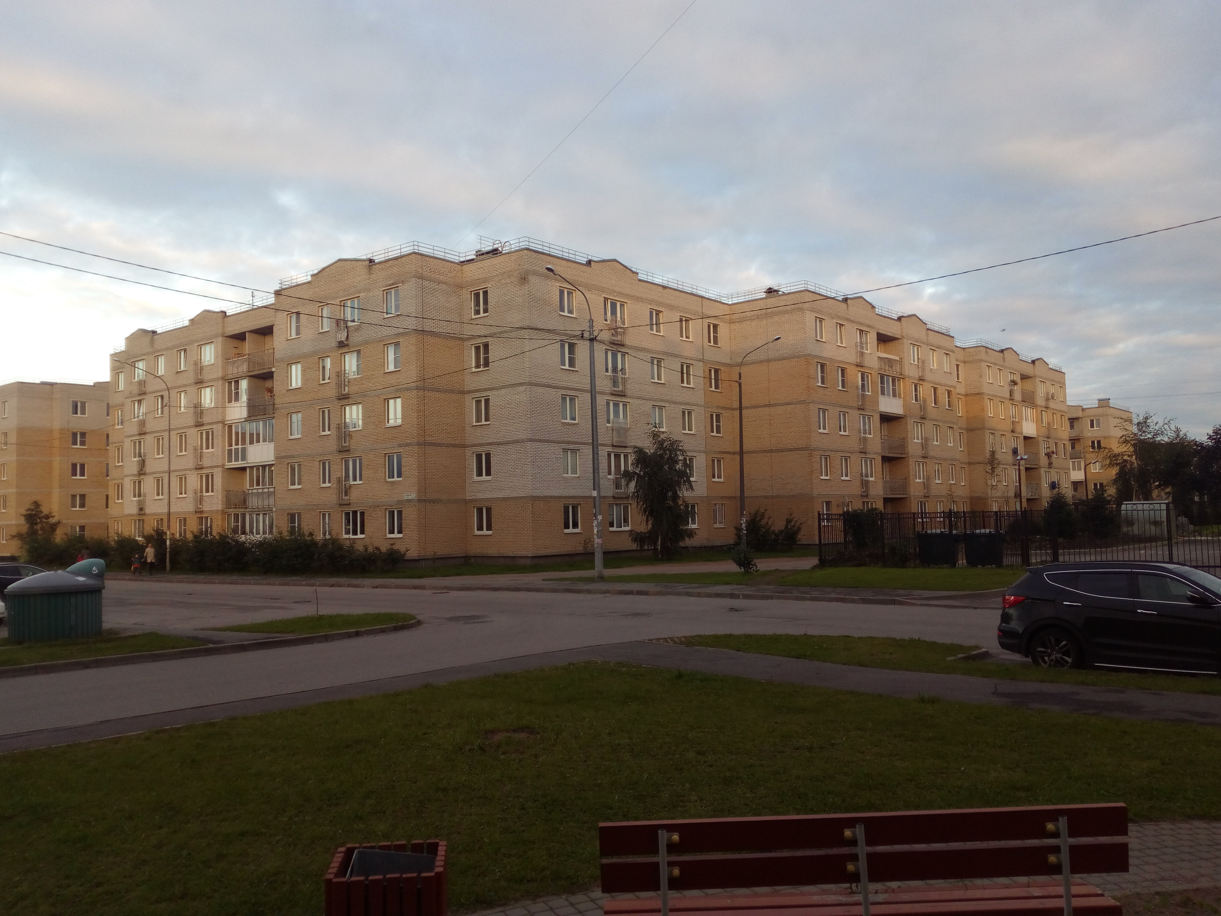 Полоцкая ул. 14к3