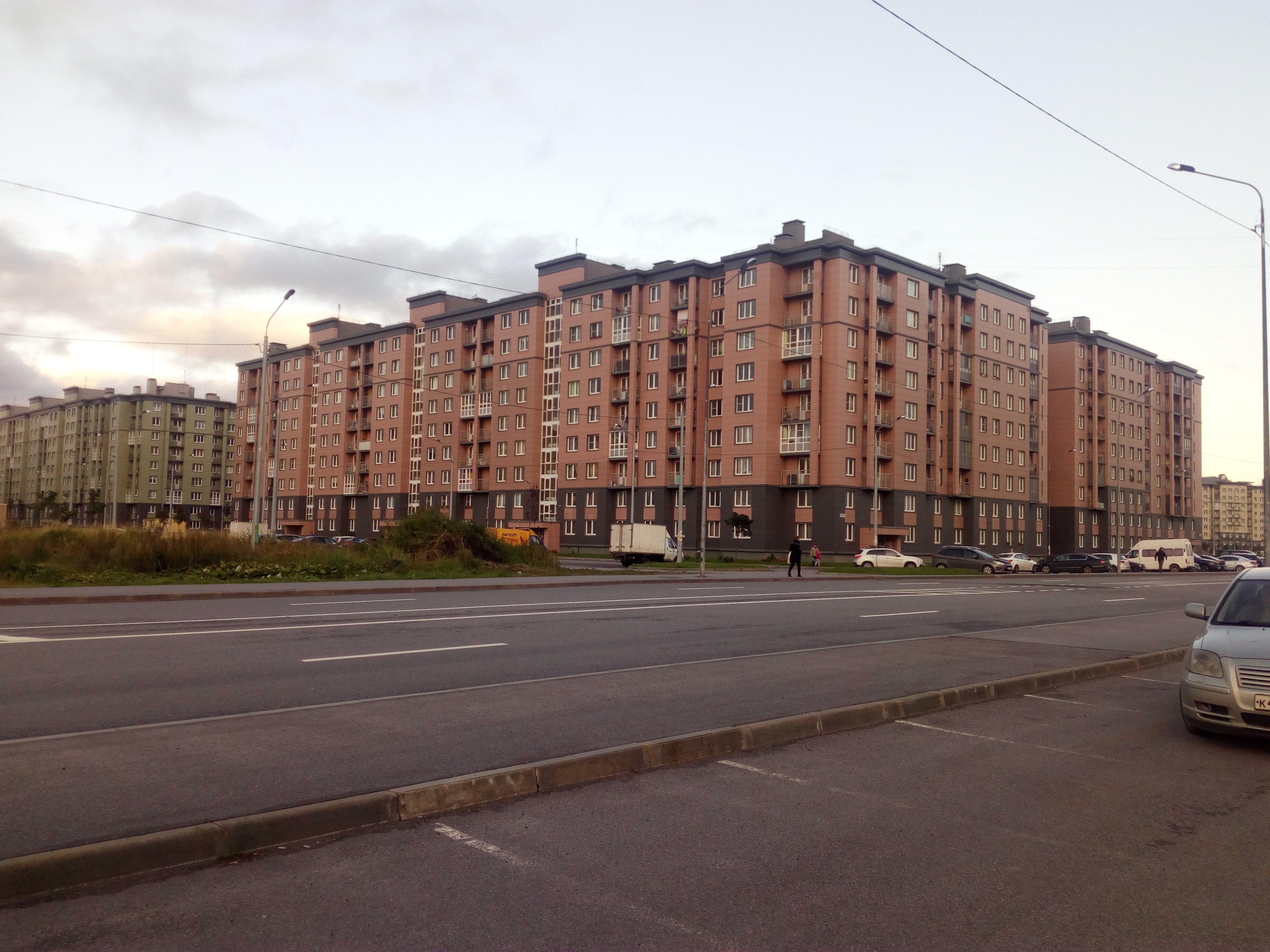 Полоцкая ул. 13к1 Полоцкая ул. 13к1