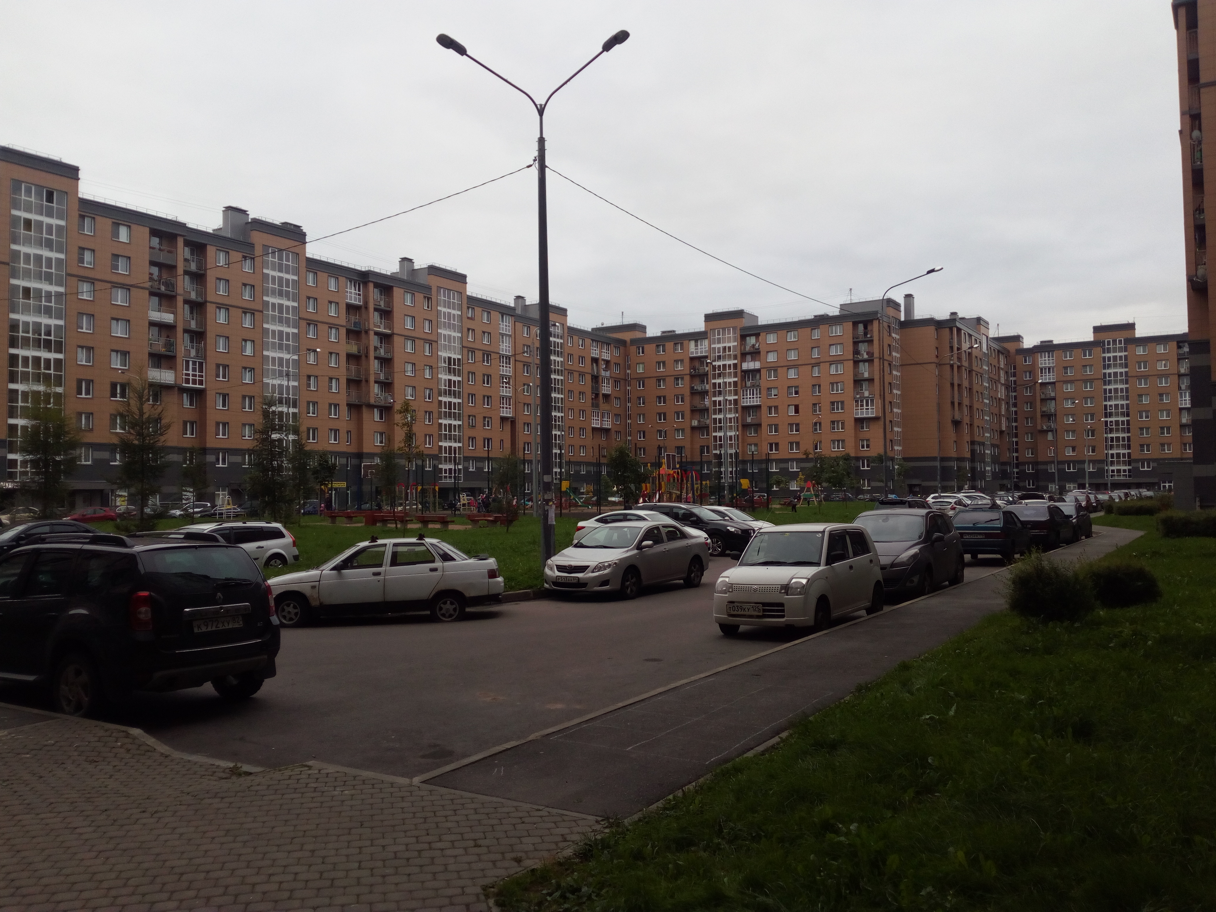 Колпинское шоссе 38к1, парадные 1-11 Колпинское шоссе 38к1, парадные 1-11