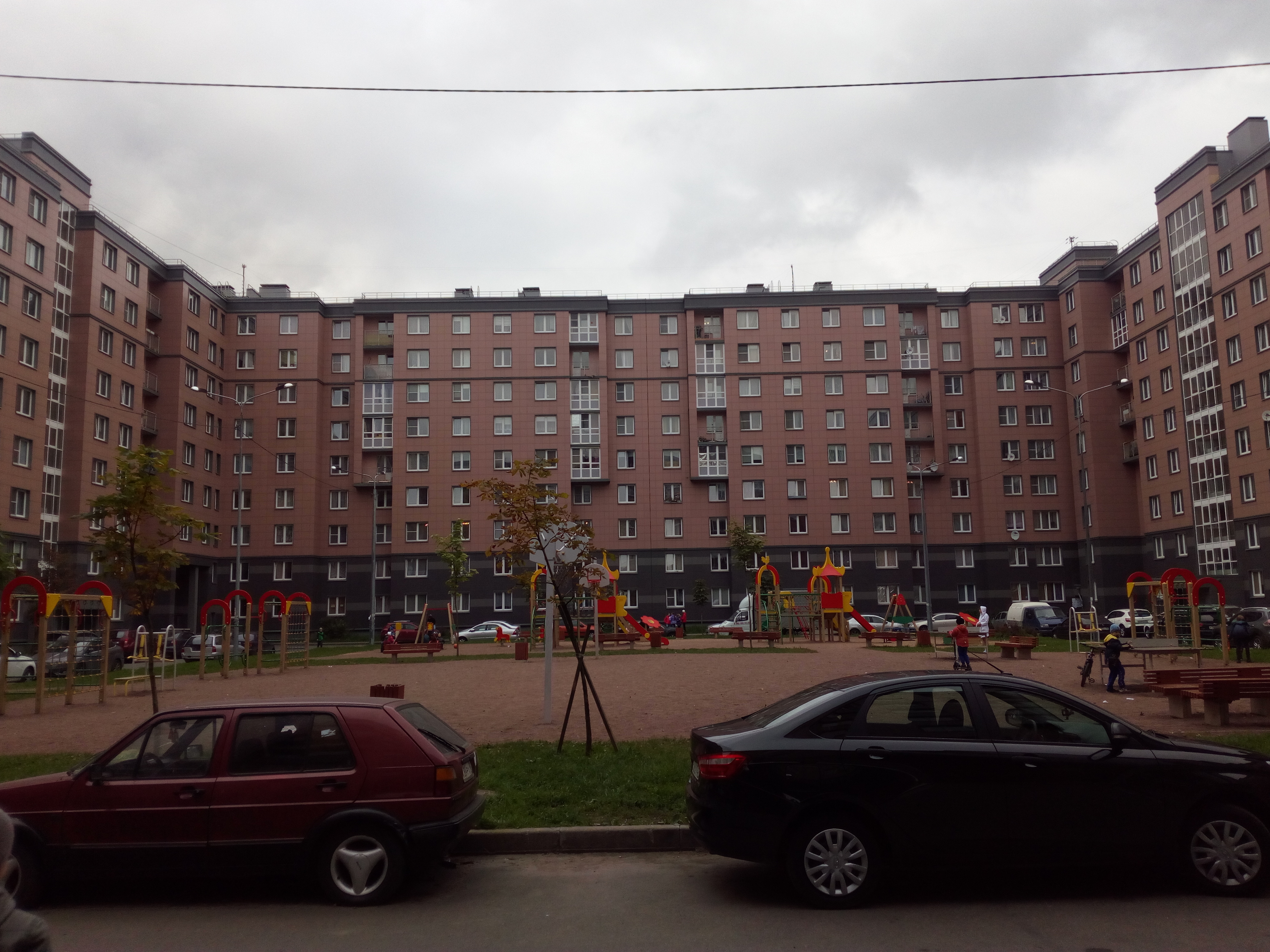 Колпинское шоссе 40к1, парадные 20-34 Колпинское шоссе 40к1, парадные 20-34