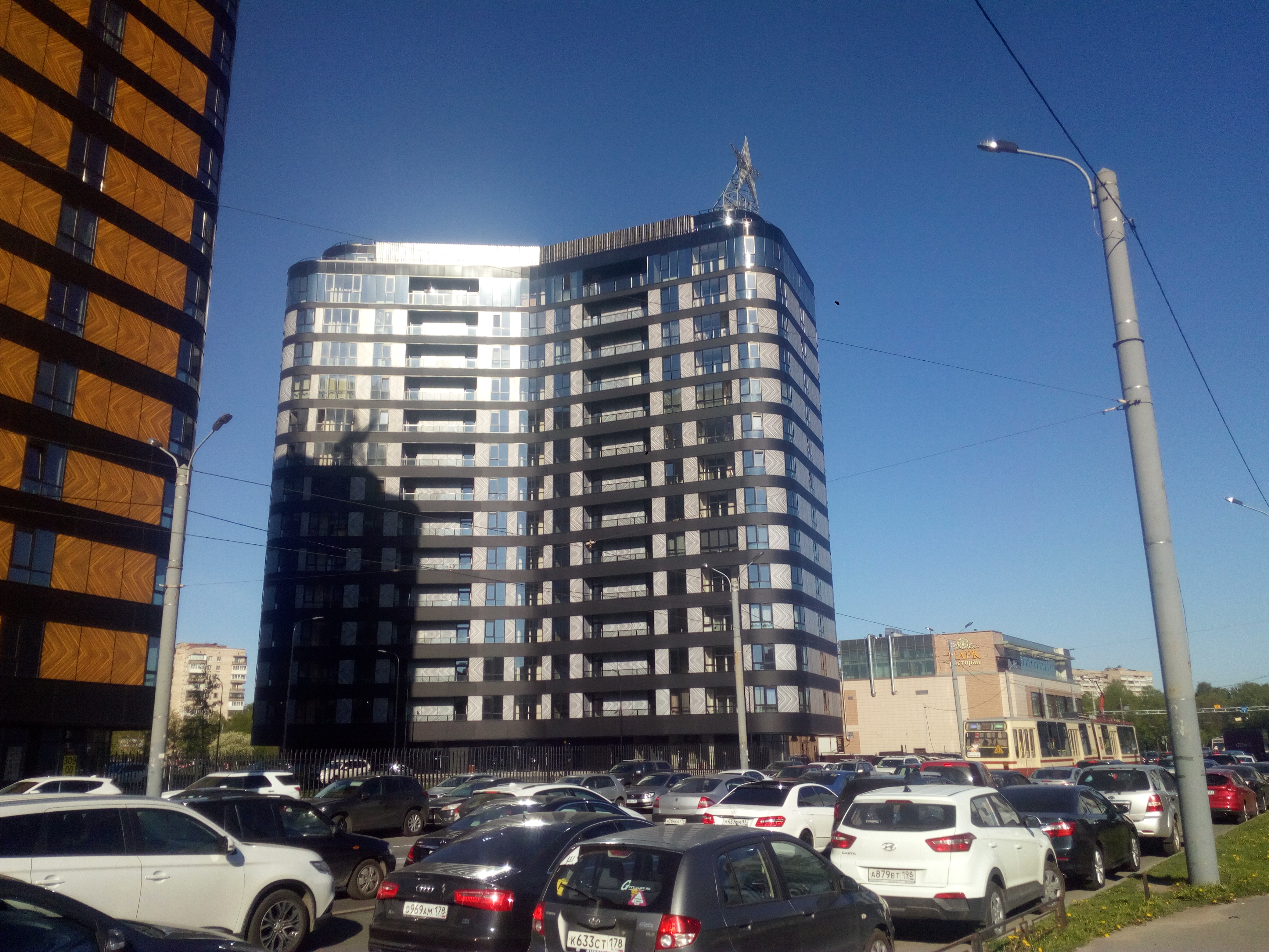 ул. Жукова 1 (Корпус 2.3) ул. Жукова 1 (Корпус 2.3)