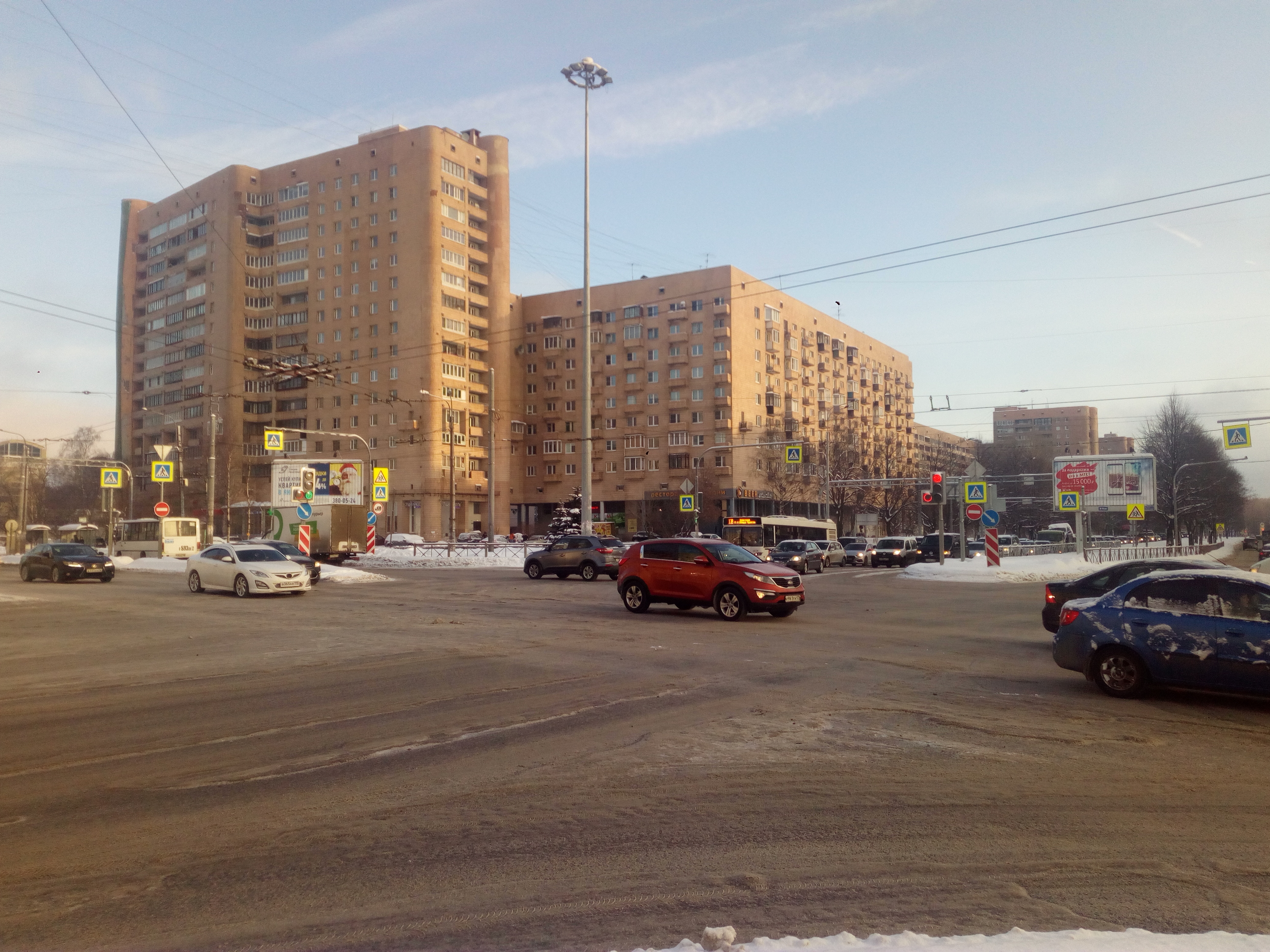 пр. Непокоренных 16